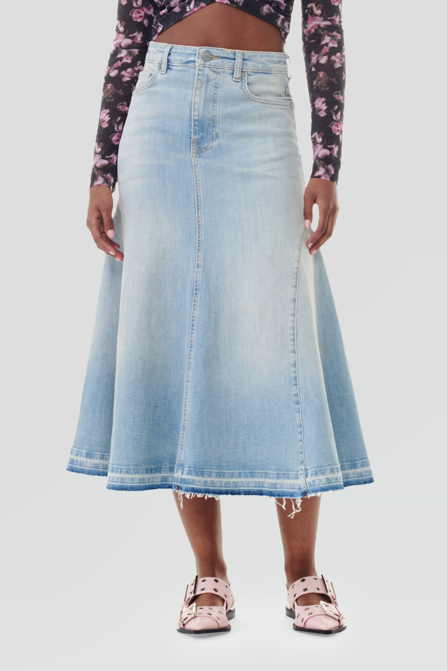 GANNI｜TINT 荷葉擺刷白牛仔裙