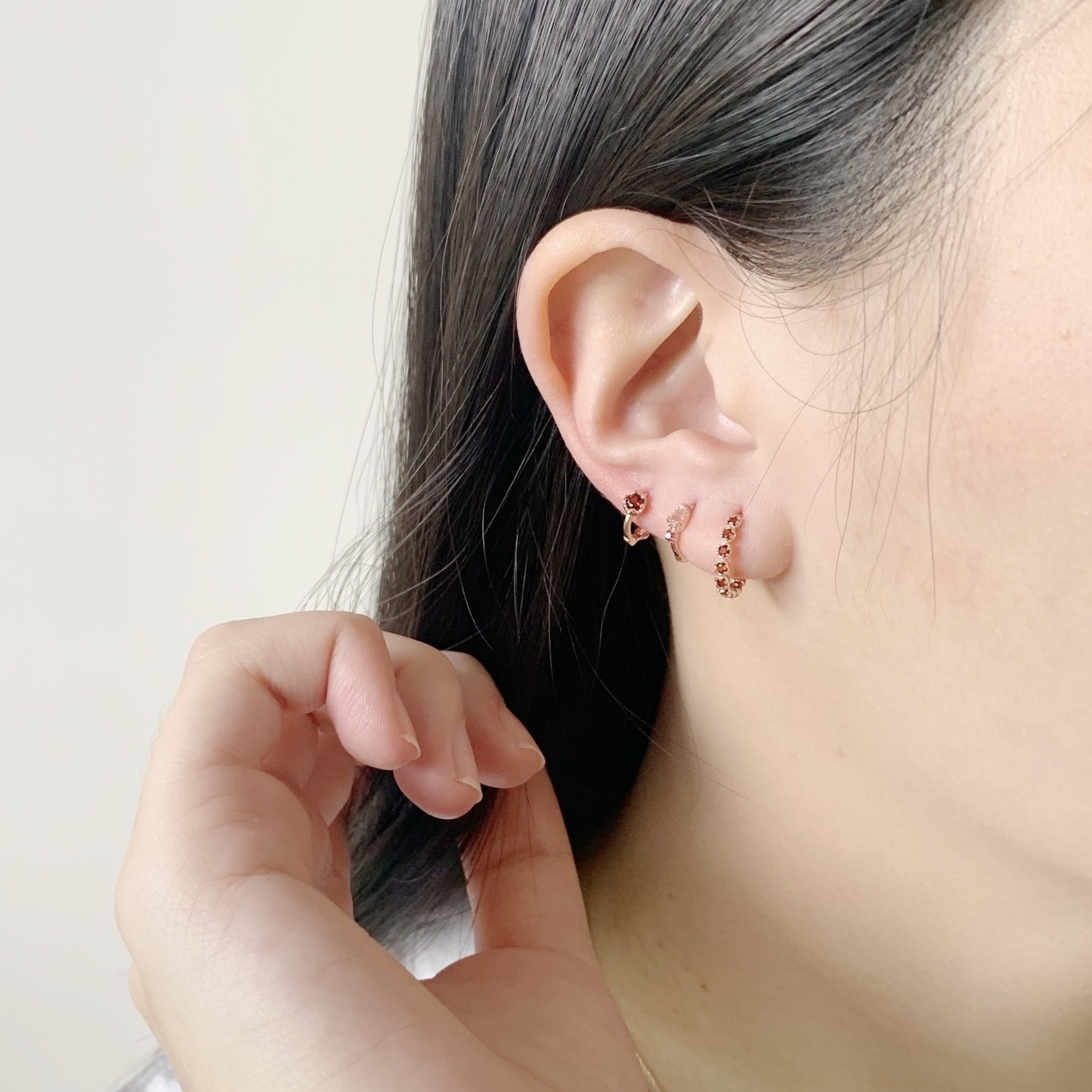 整圈小花石榴石耳圈