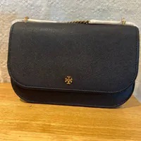 [S] TORY BURCH EMERSON E/W FLAP ADJUSTABLE SHOULDER BAG,TORY NAVY, 147214-405 (STB578)