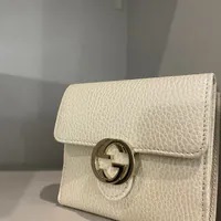 [S] GUCCI METAL FITING LOGO GG BIFOLD WALLET,WHITE, 615525CAO0G-9522 (SGC81)