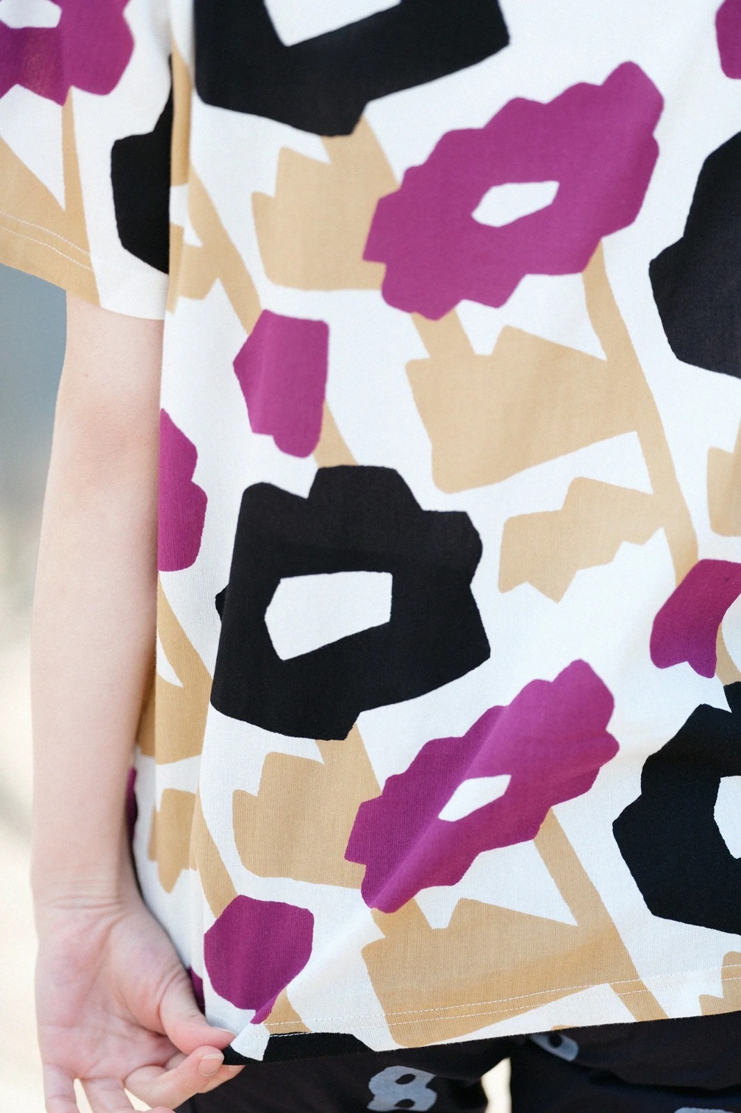 預購 - Sousou 黑紫花top (京都製)