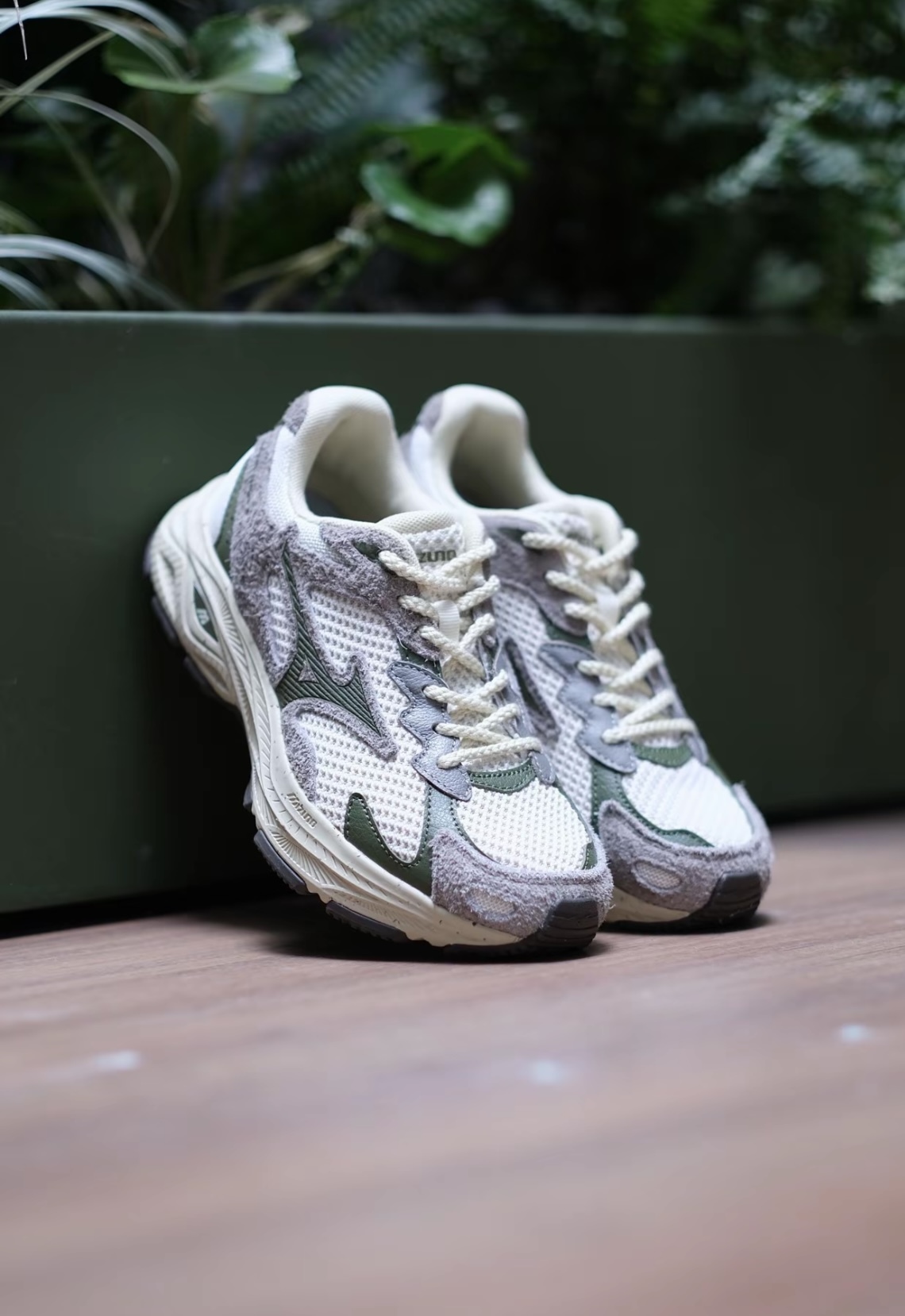 【代購】MIZUNO Racer S 復古跑鞋 灰綠 D1GH223520