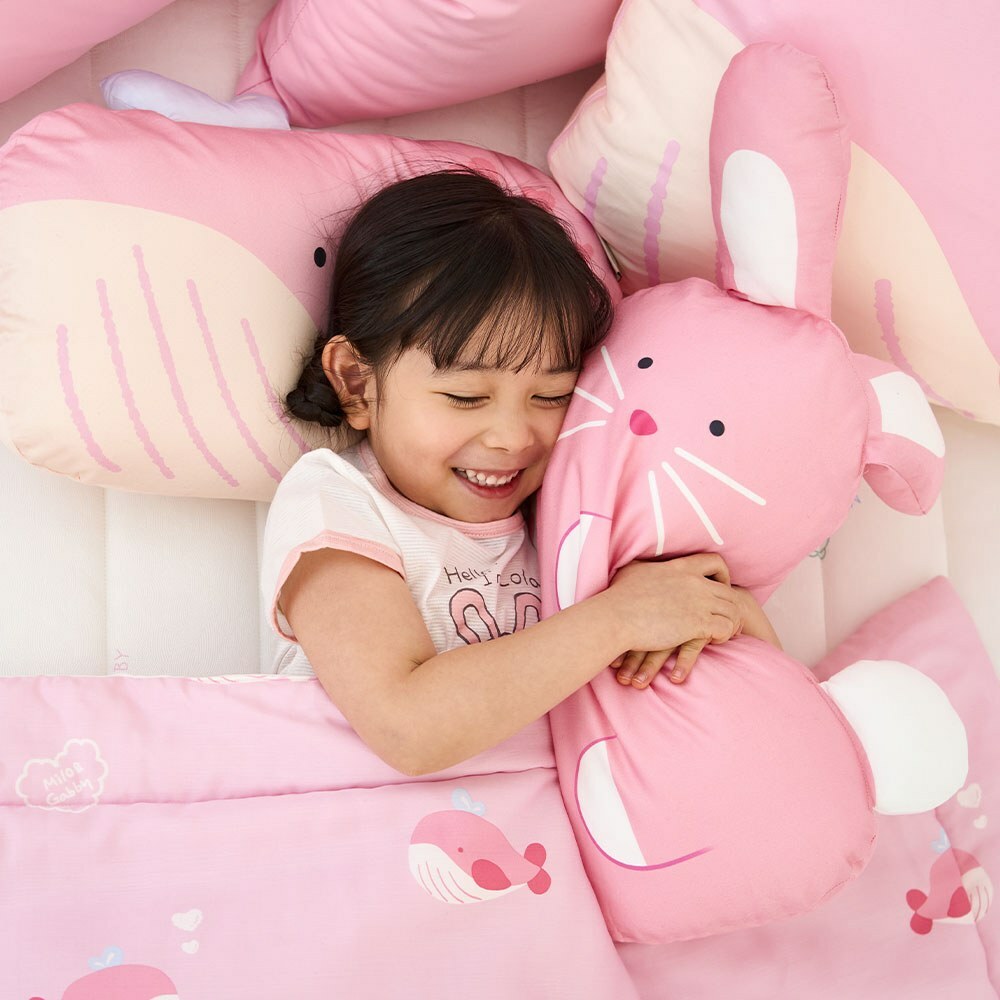 Milo&Gabby美國 動物好朋友超細纖維防蹣抗菌mini枕心+枕套組｜Lola 抱抱兔兔