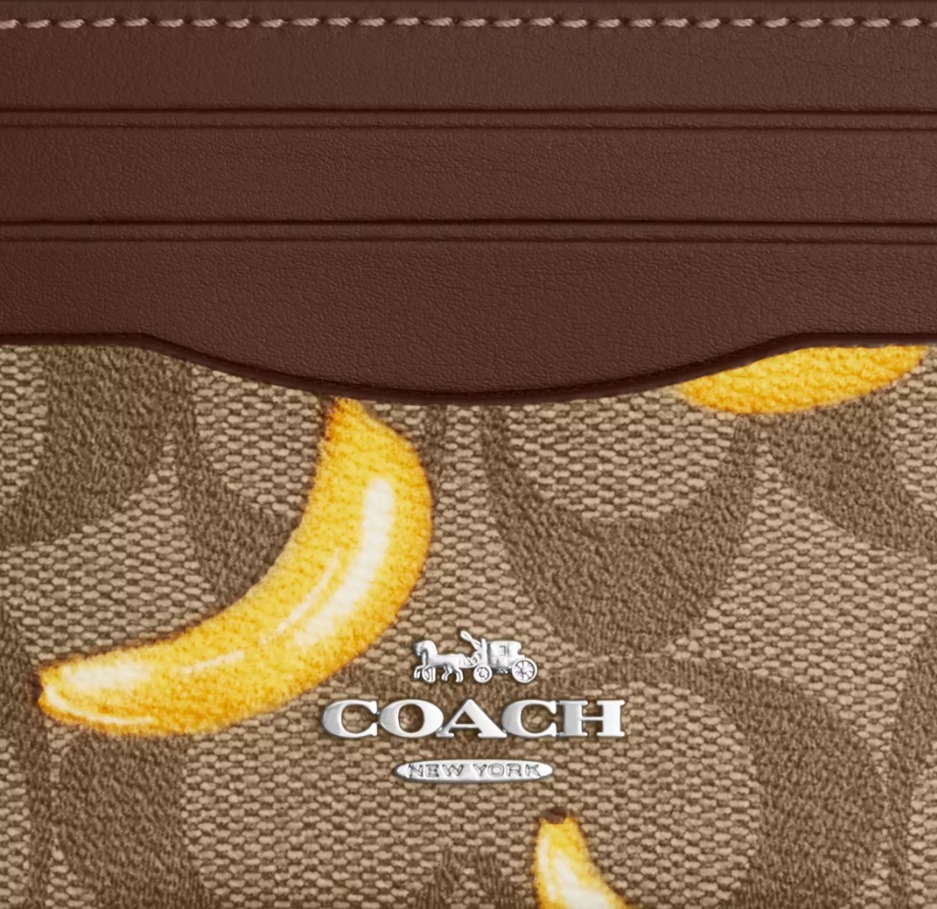 【預購】Coach F061203 香蕉啡色logo卡套