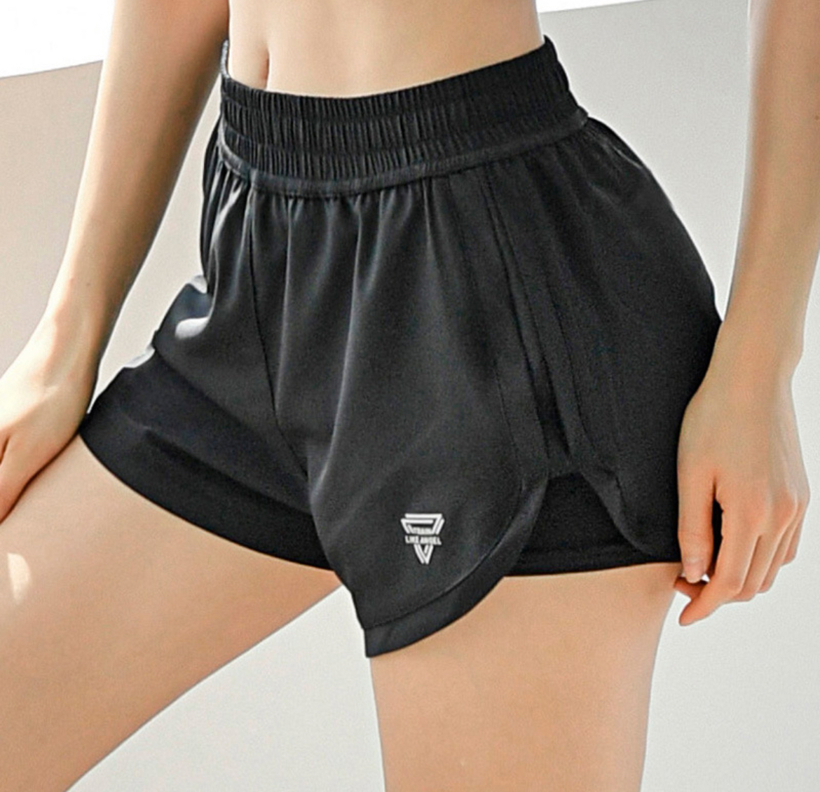 薄款防走光速乾寬鬆休閒運動短褲(兩色)