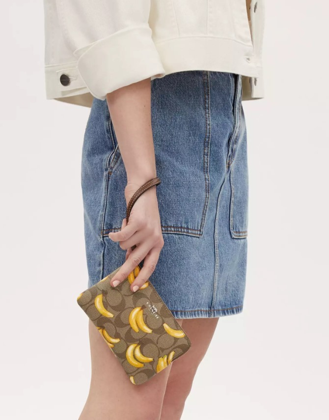 【預購】Coach F052391 手提小包 (水果款)