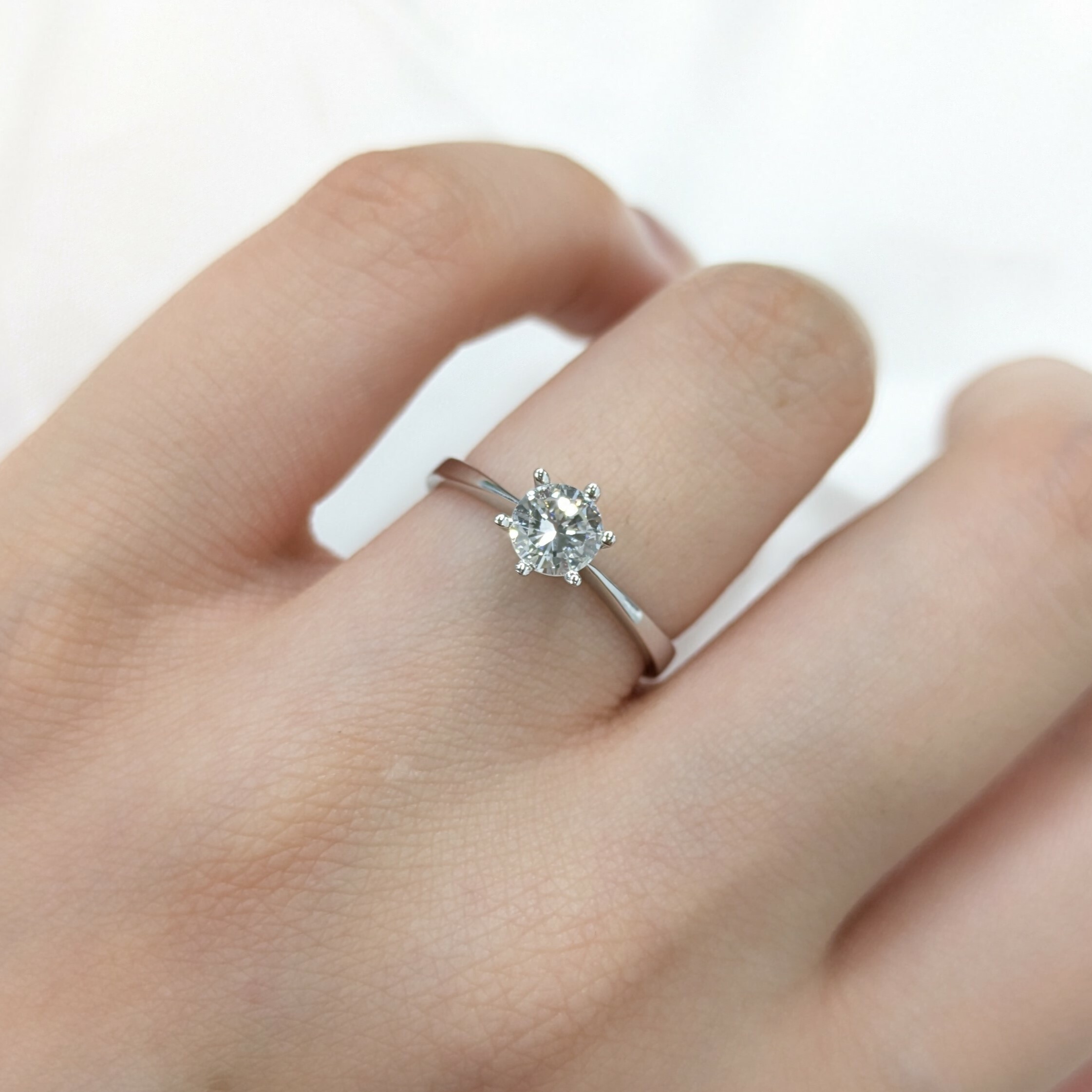 18K White Gold 0.46ct Diamond Ring