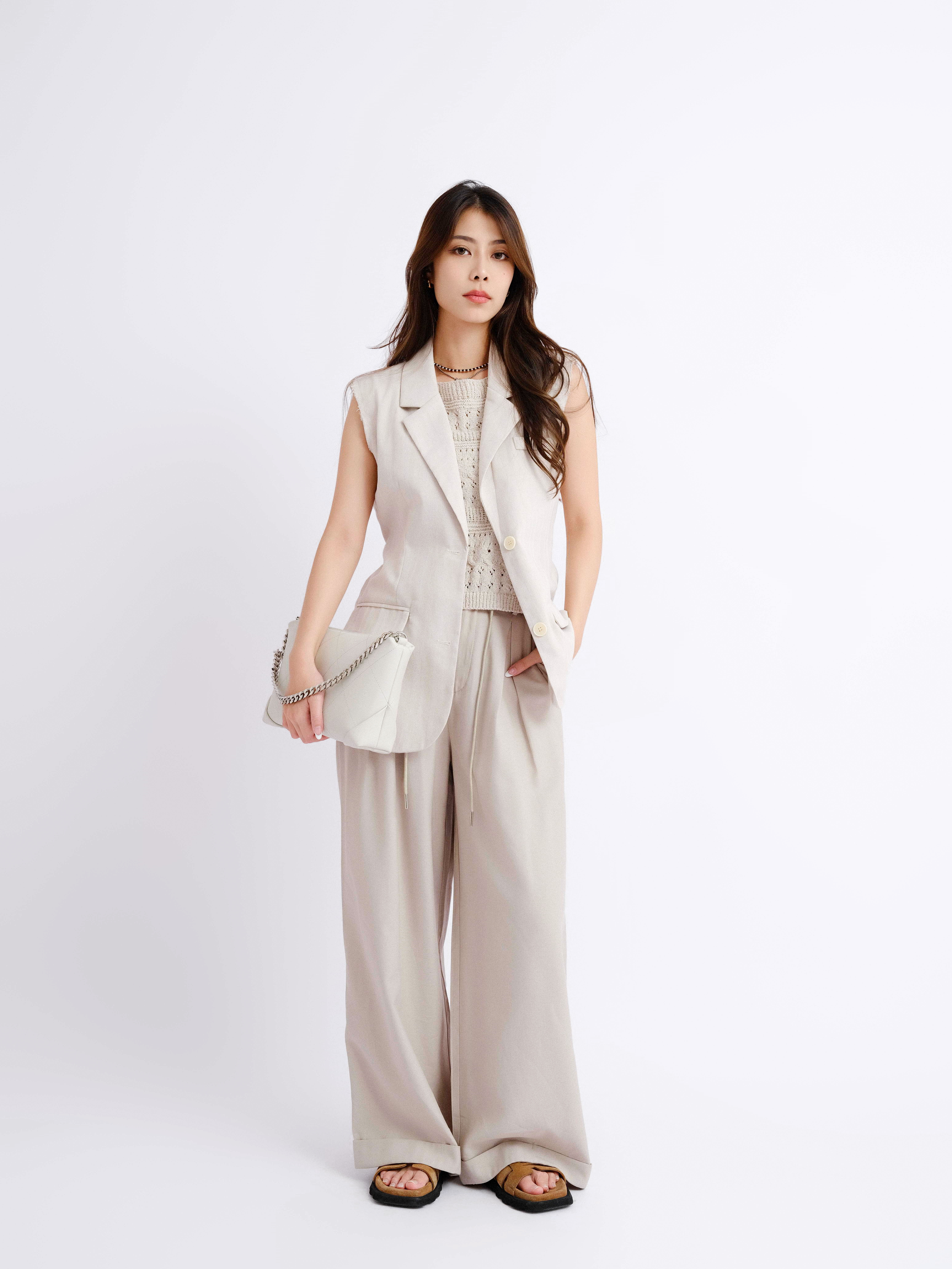 造型 1021（背心＋上衣＋長褲）