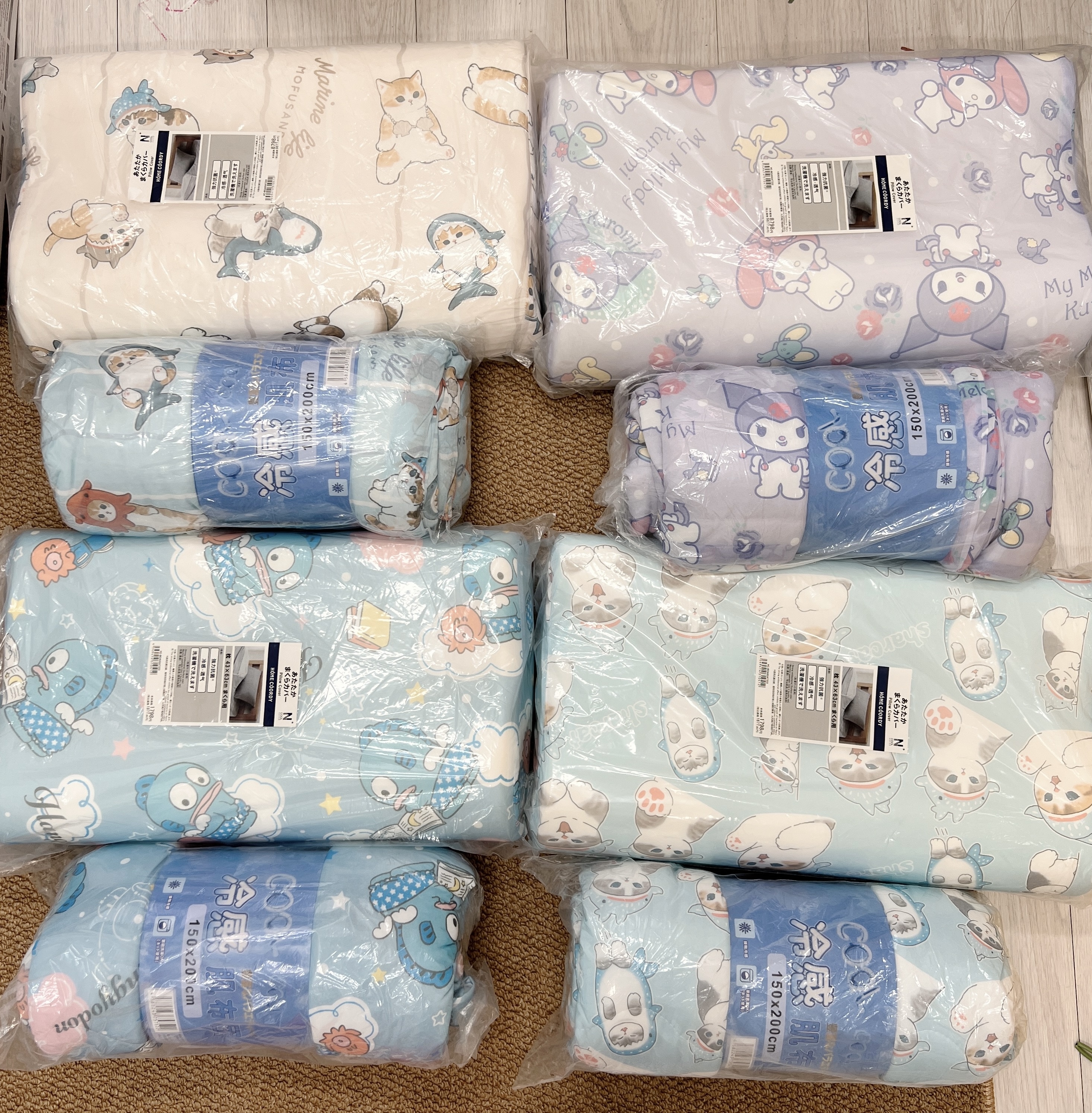 🦈𝐒𝐚𝐧𝐫𝐢𝐨 & 𝐌𝐨𝐟𝐮𝐬𝐚𝐧𝐝 涼感枕頭