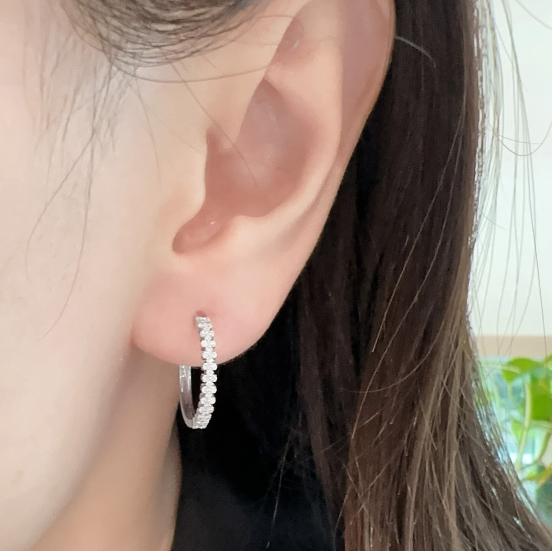 18K白金鑽石圈耳環