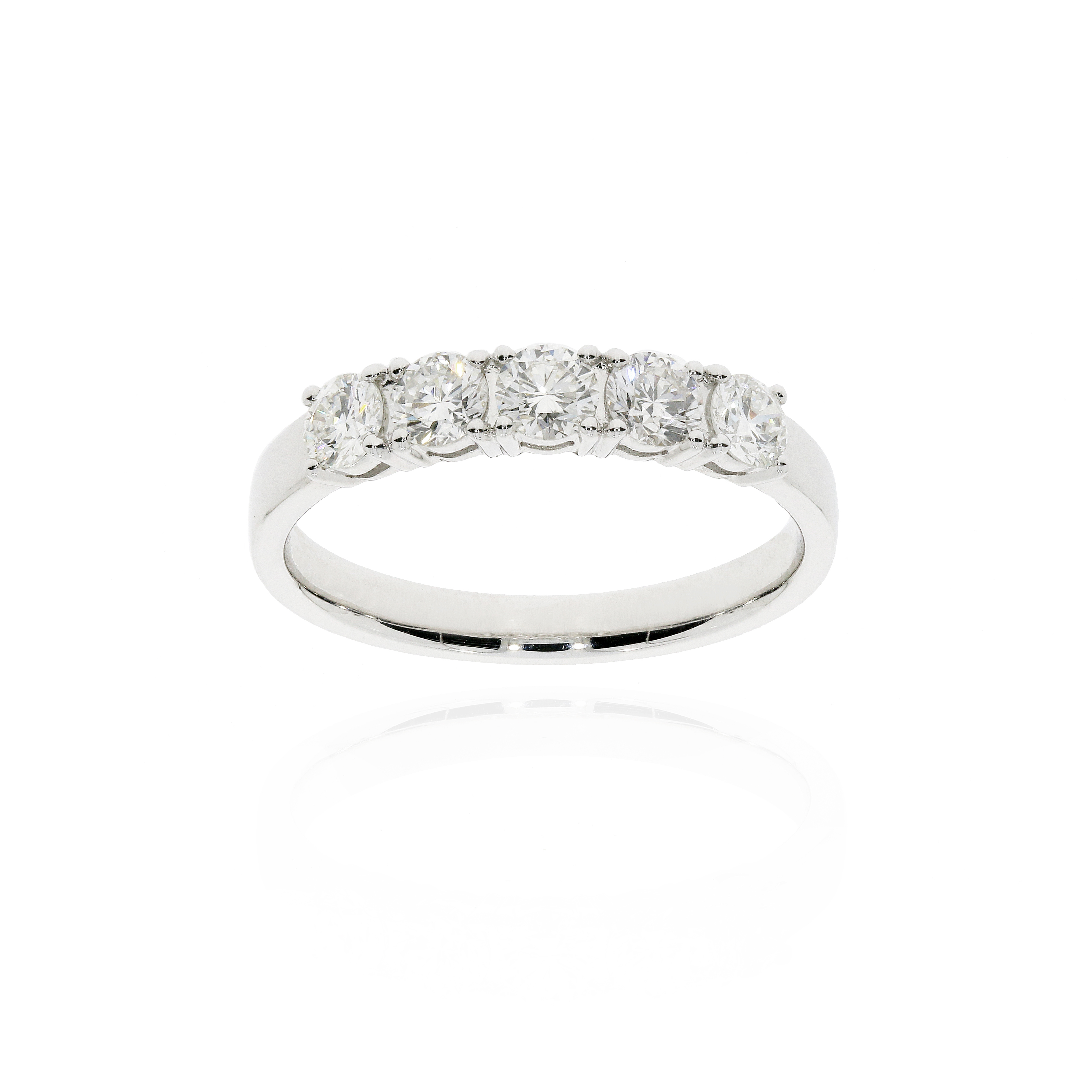 經典四爪鑽石排戒