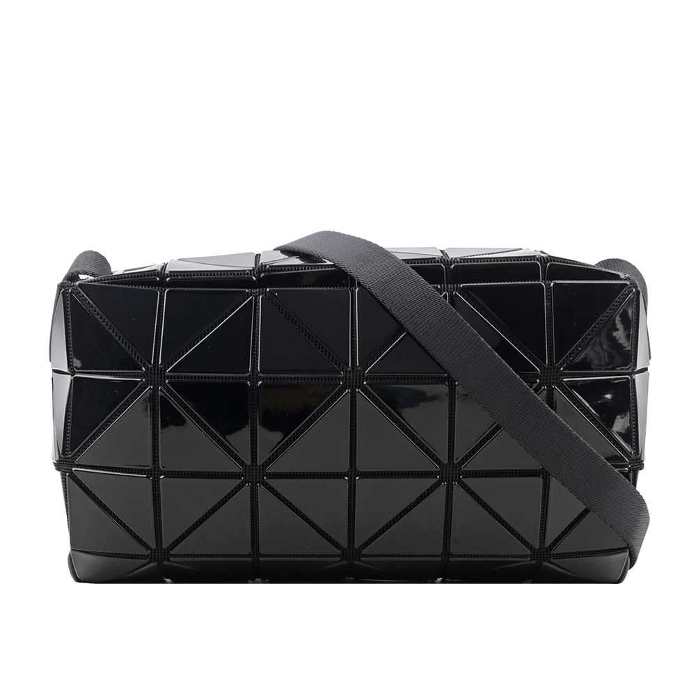 【ISSEY MIYAKE三宅一生】BAO BAO CARTON 4x6 方盒斜背包(黑色) AG422 15