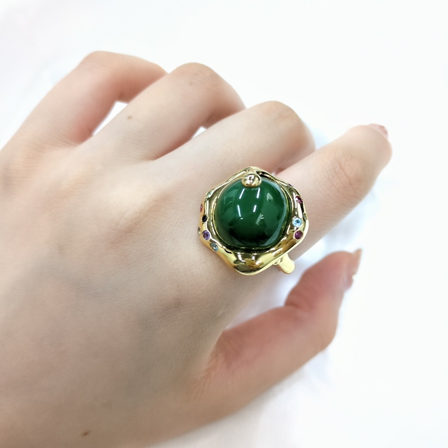 18K Yellow Gold 0.13ct Sapphire and Jade Diamond Ring