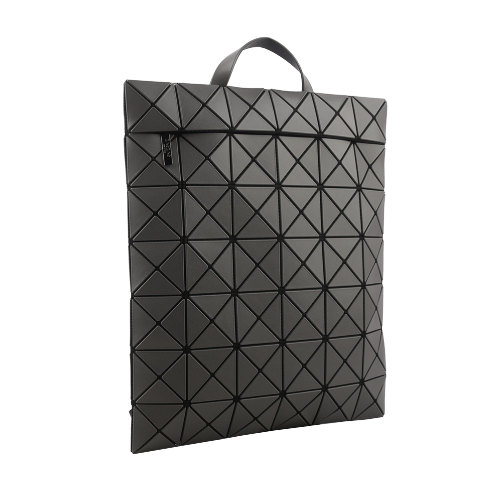 【ISSEY MIYAKE三宅一生】BAO BAO LUCENT 啞光霧面扁形後背包(炭灰色) AG691 14