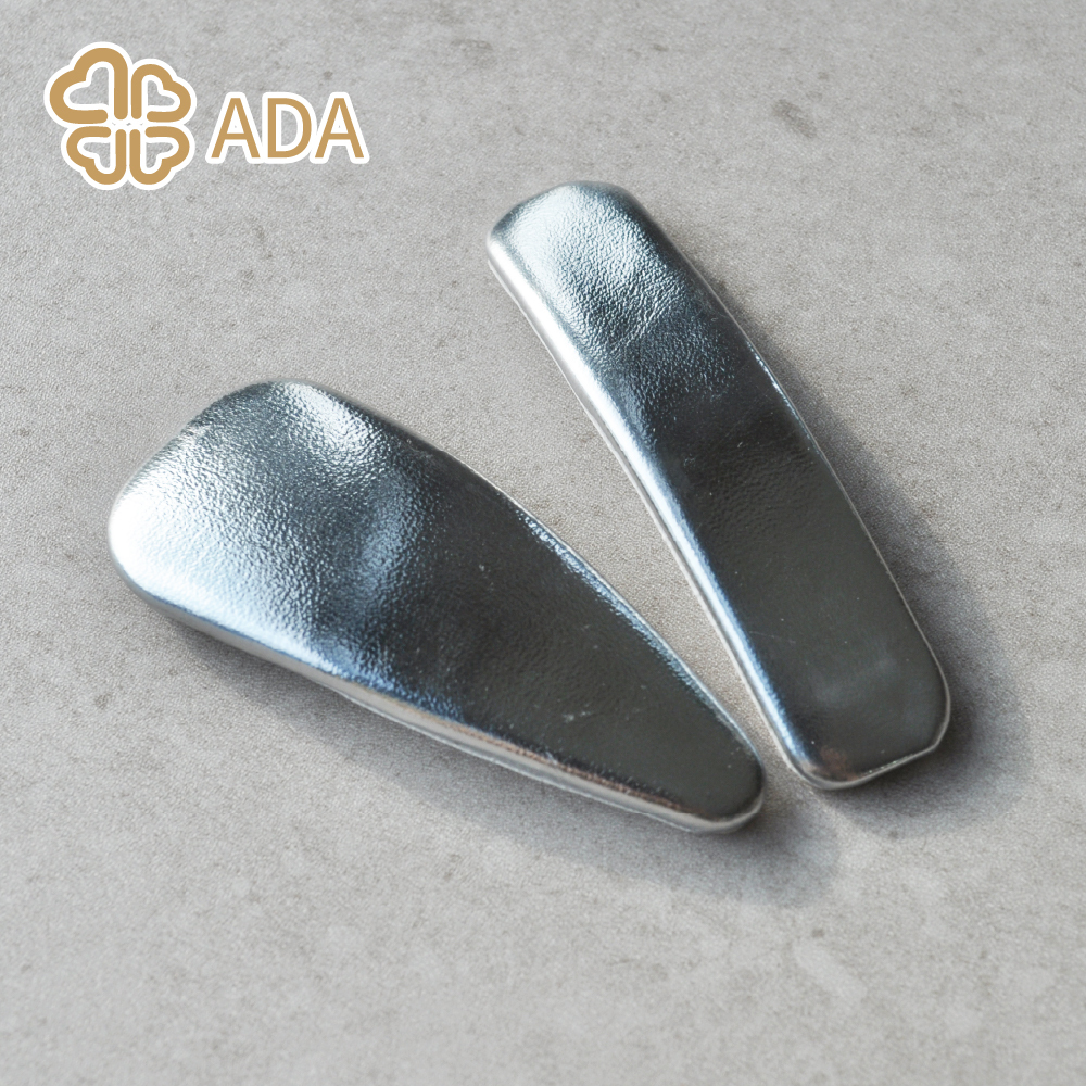 ADA 皮質亮銀邊夾1入〈全2款〉