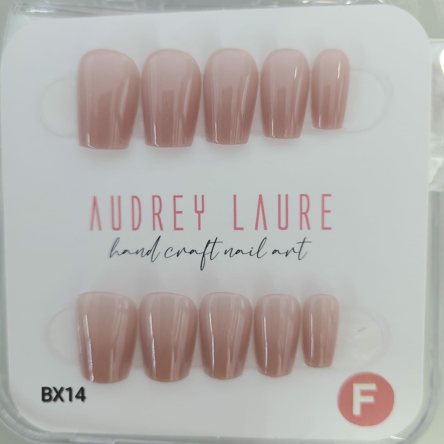 AUDREY LAURE 穿戴甲均碼 (BX14)