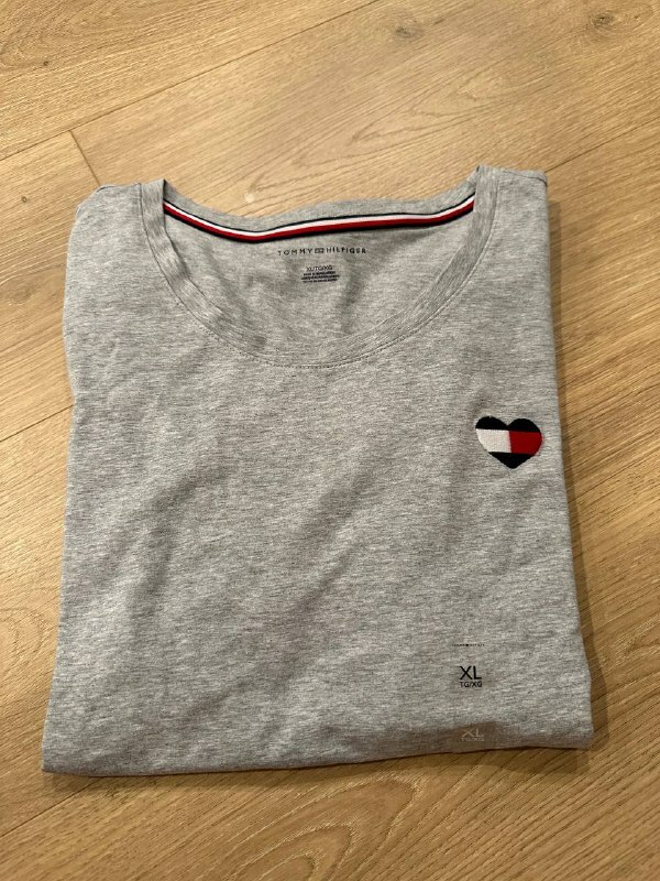 [S] TOMMY HILFIGER GRAPHIC TEE,GRAY, J1AH0490-4SG (STH686)