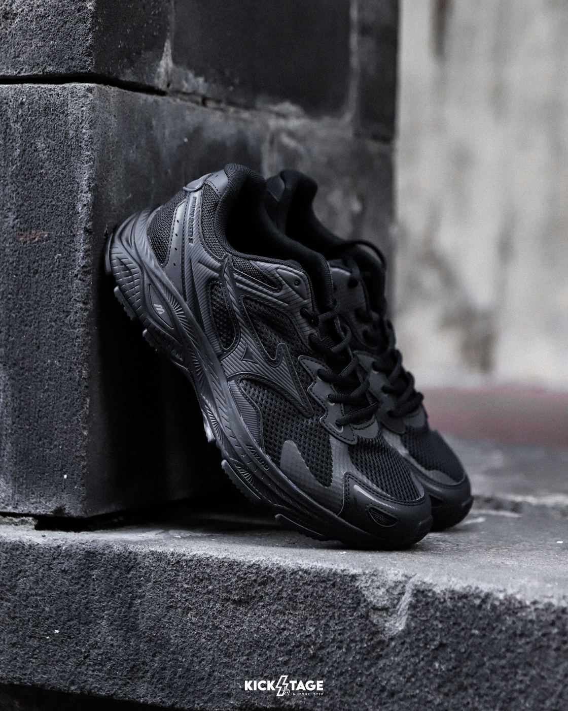 MIZUNO RACER S 復古 黑武士 黑魂 軟底 慢跑鞋 【D1GH223501】美津濃