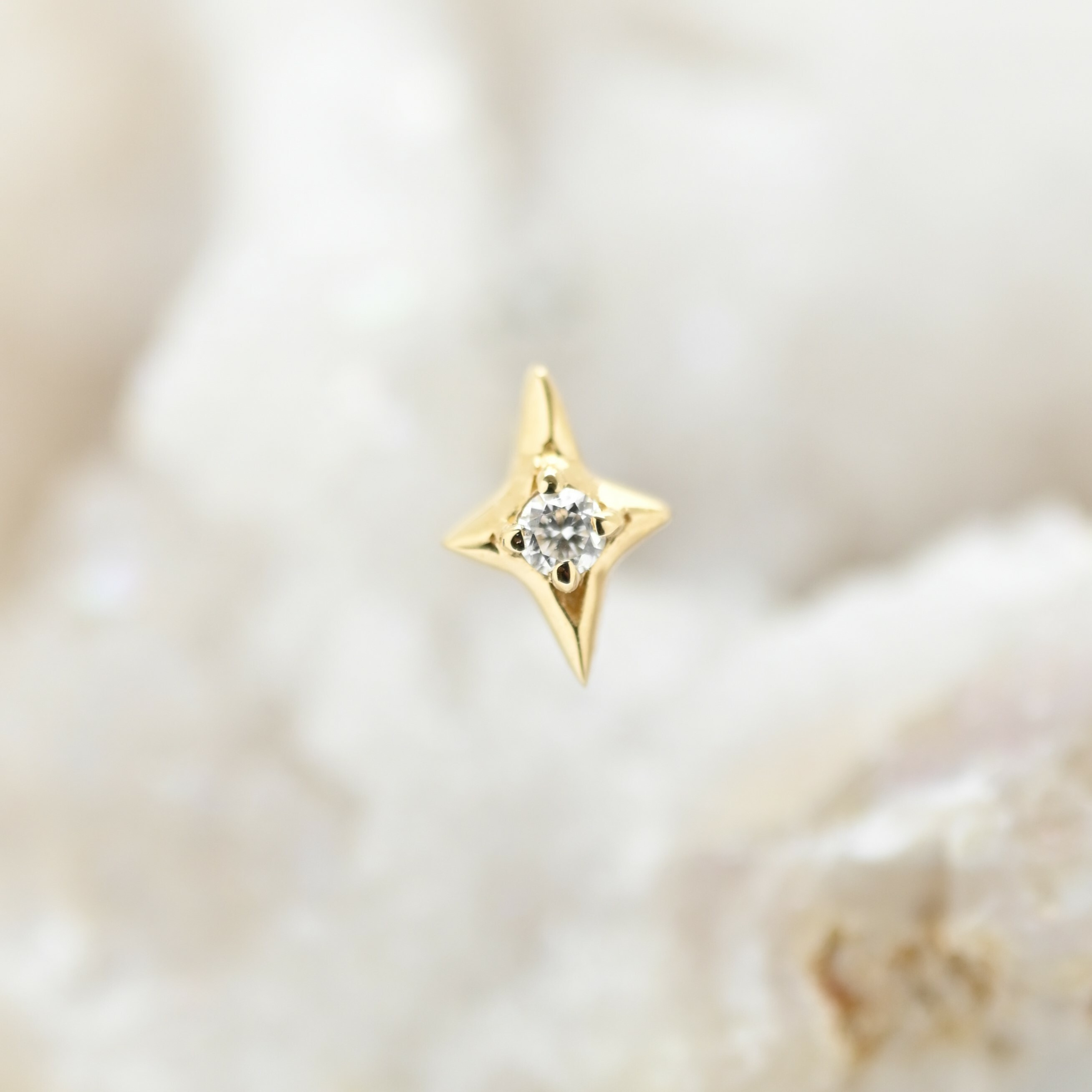 18K Four Pointed Star Diamond Earring