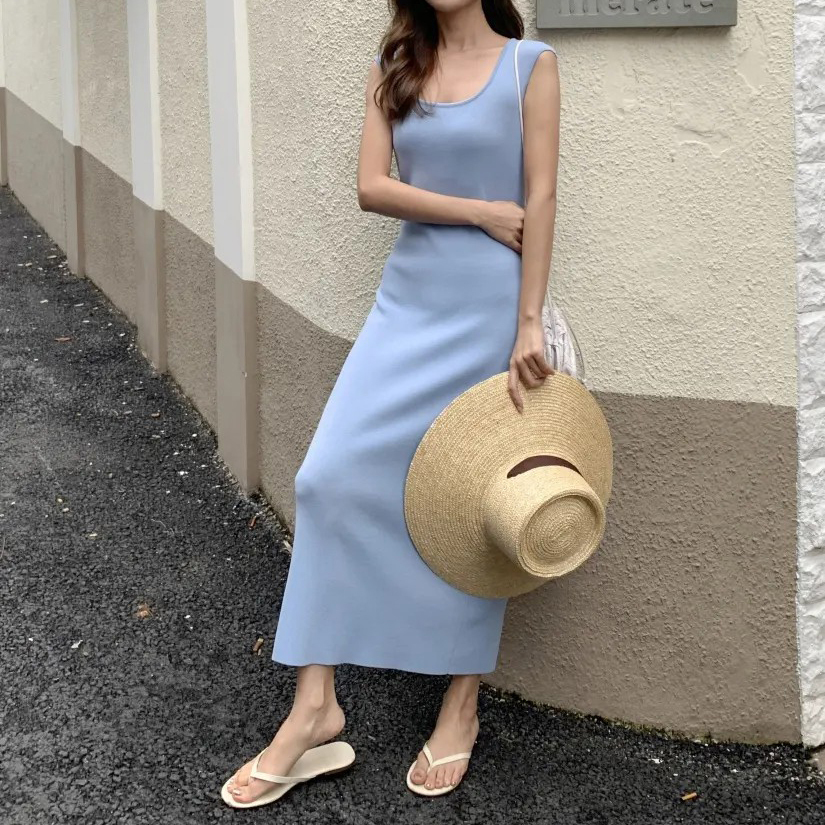 溫柔女子後開衩無袖方領彈力合身長洋裝 / 2色 (Elegant & Love)