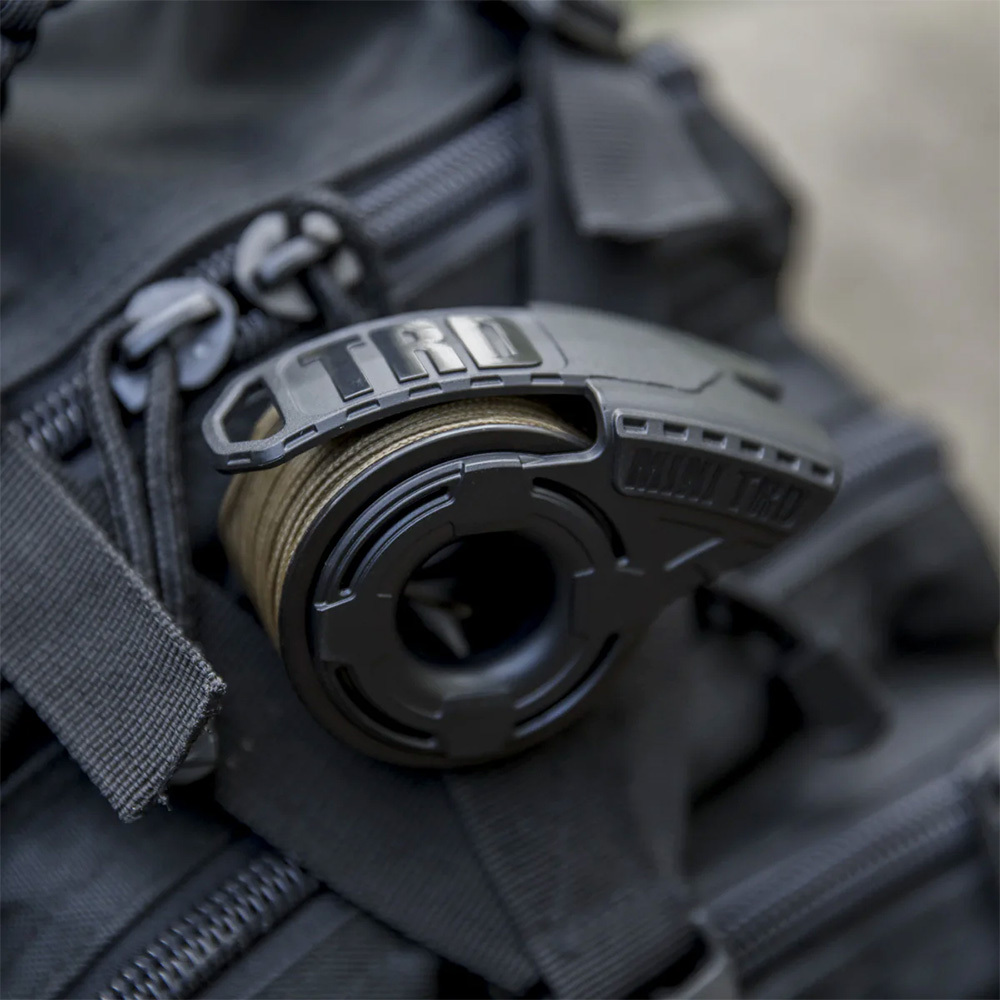 ATWOOD 迷你傘繩收納切割器：內附38m傘繩