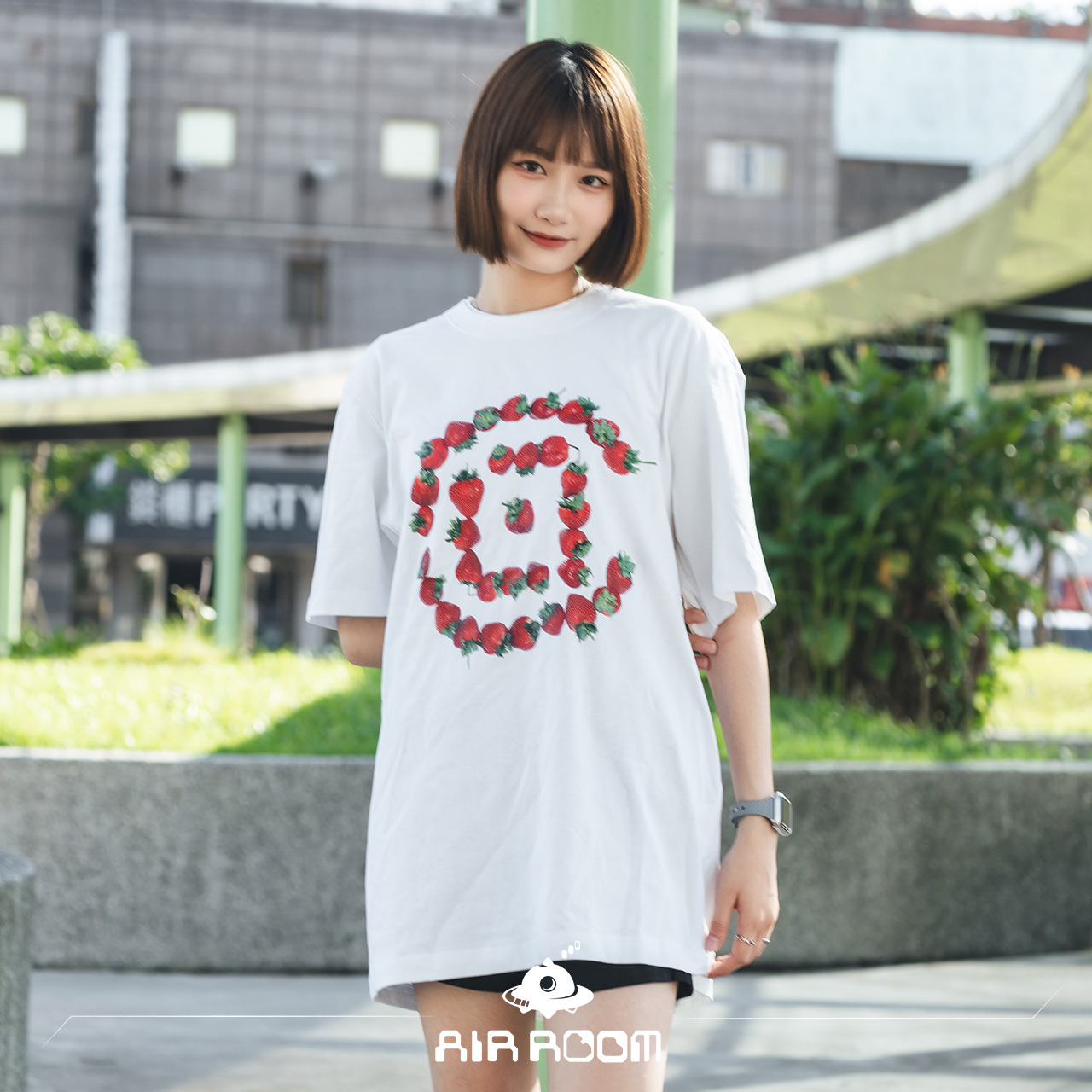 2023SS CLOT 草莓 STRAWBERRY LOGO 短T 熱門款 復刻 現貨