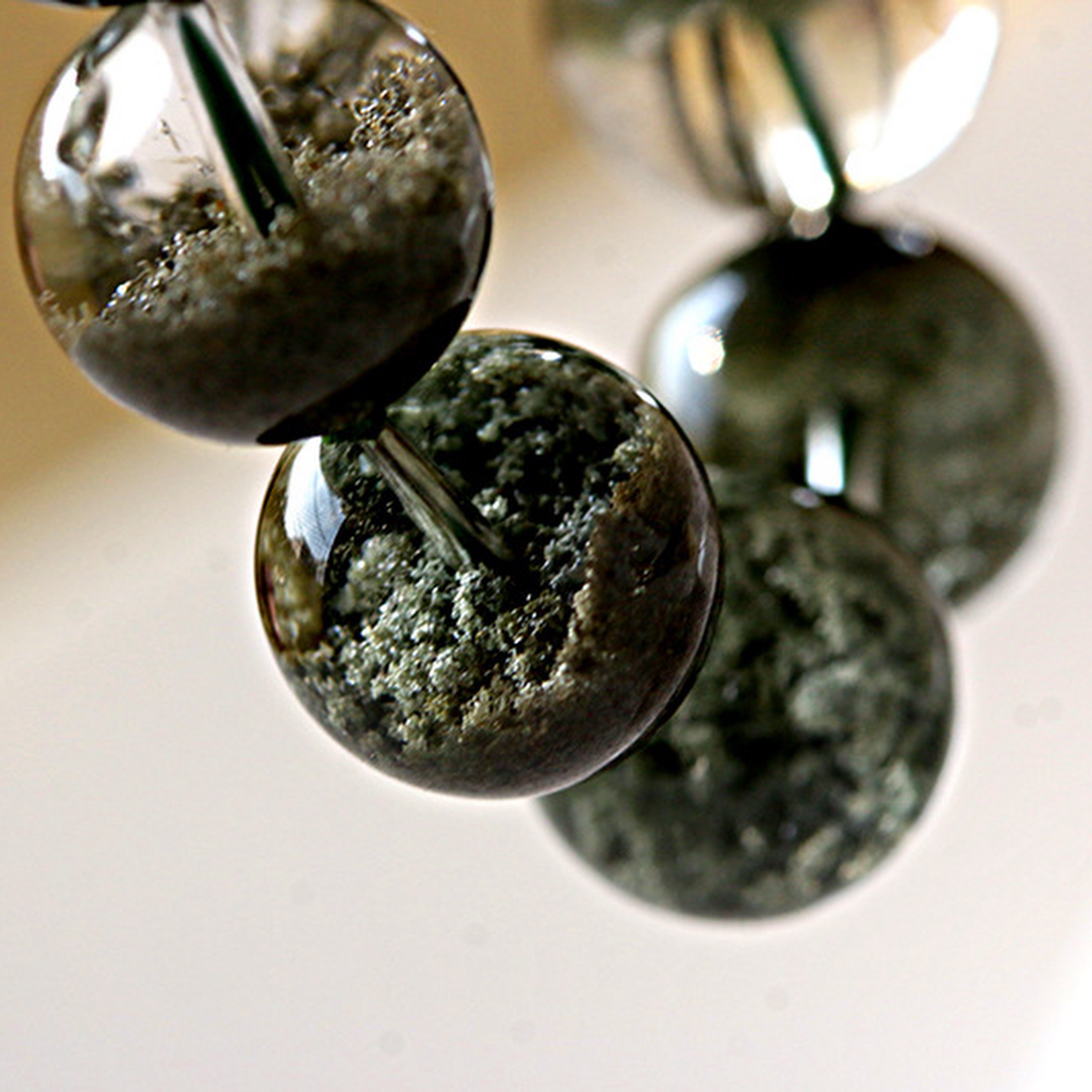 【藏寶】贊比亞墨翠綠聚寶盆綠幽靈水晶手鍊/水晶手串