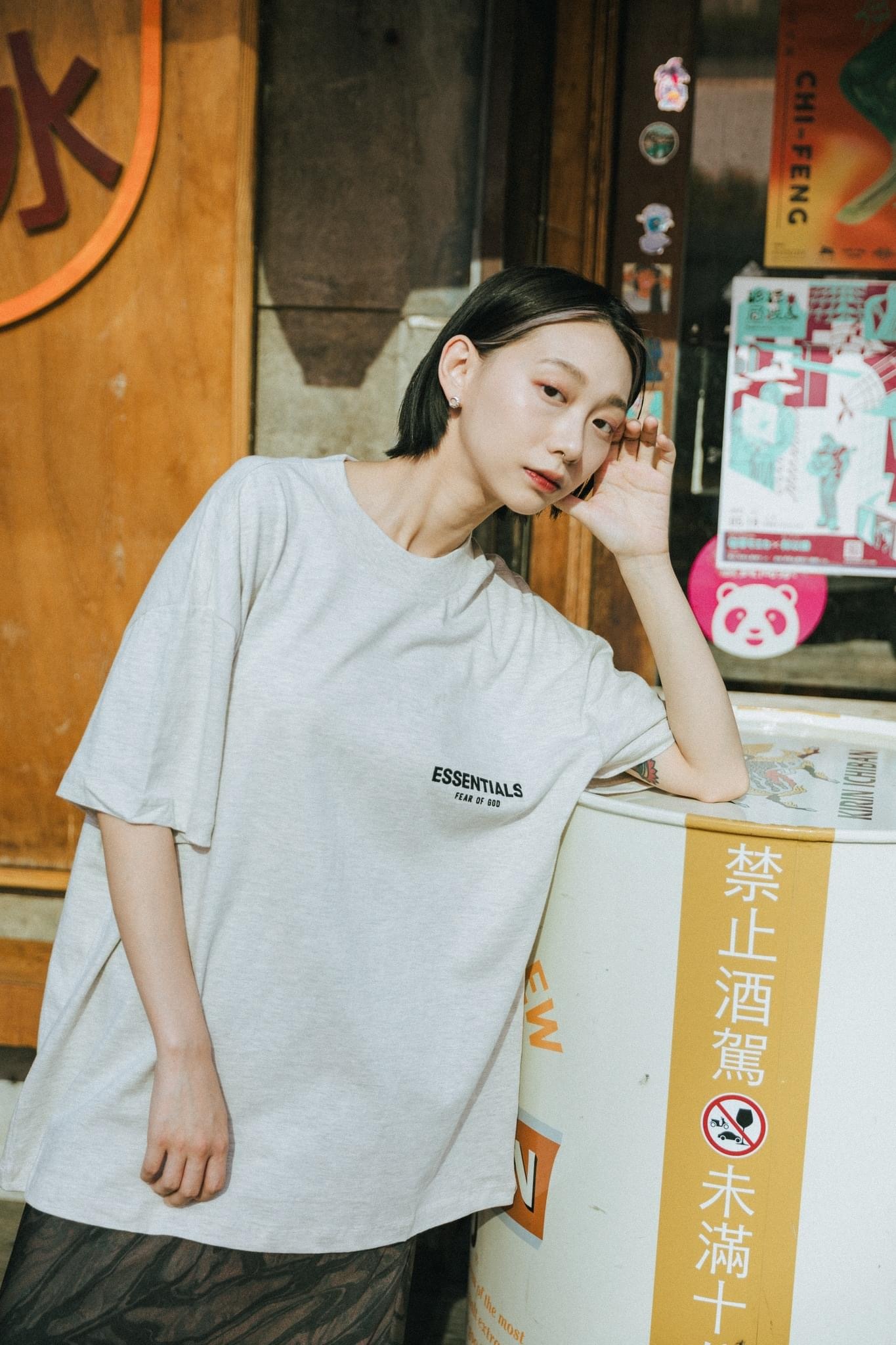 經典補貨 Essentials 燕麥灰植絨款