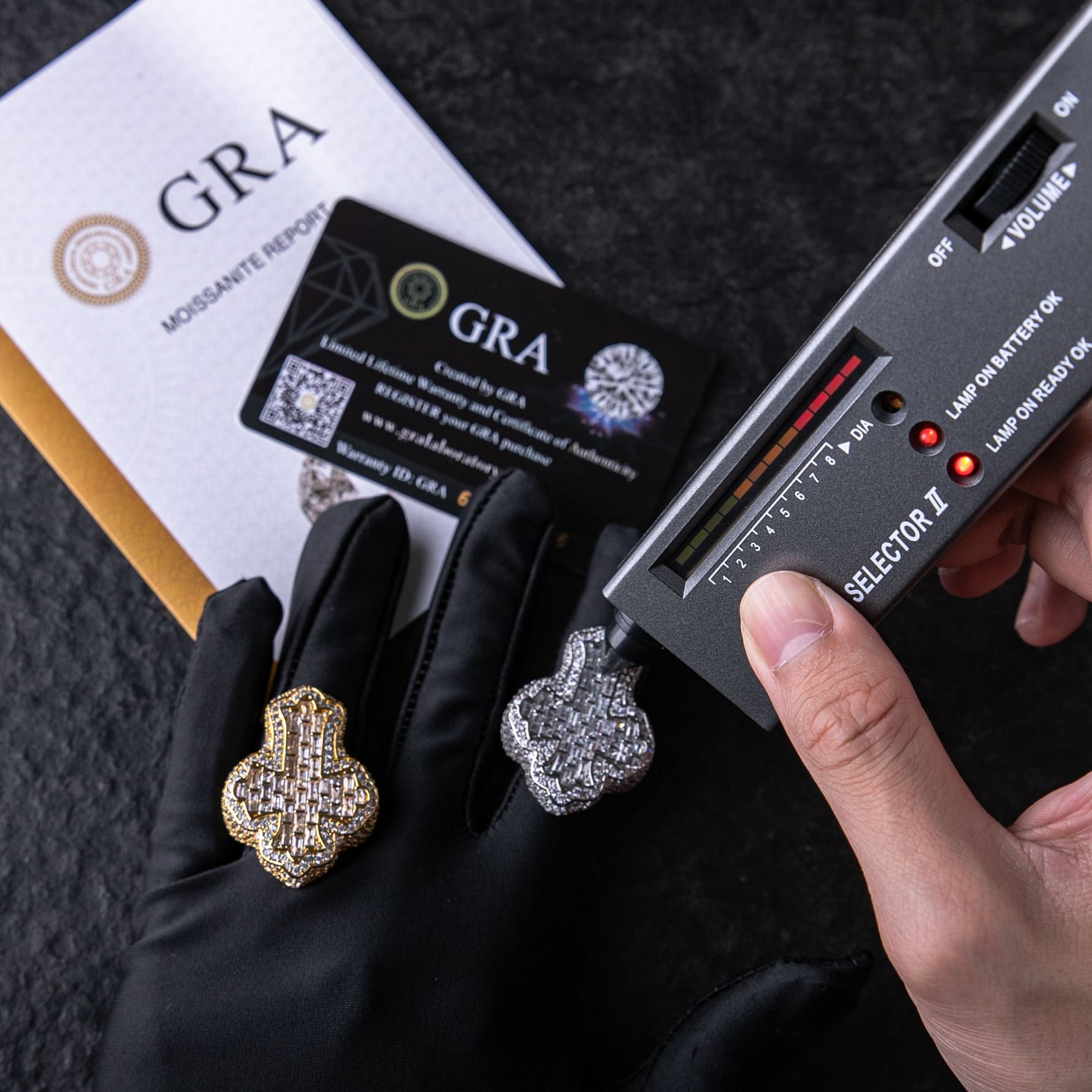 925銀莫桑石T方混鑲復古十字架戒指