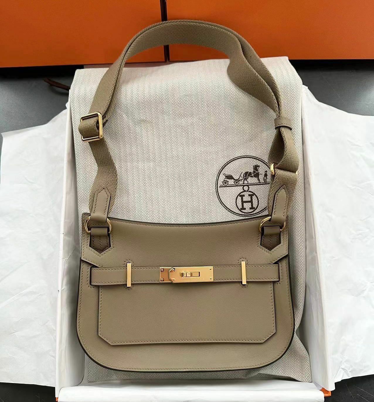 Jypsiere mini 8Q beige marfa cc swift W