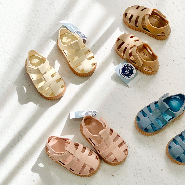 igor,果凍鞋,涼鞋,童鞋,寶寶鞋,促銷,打折,團購,雨鞋,雨衣,風衣,兒童風衣