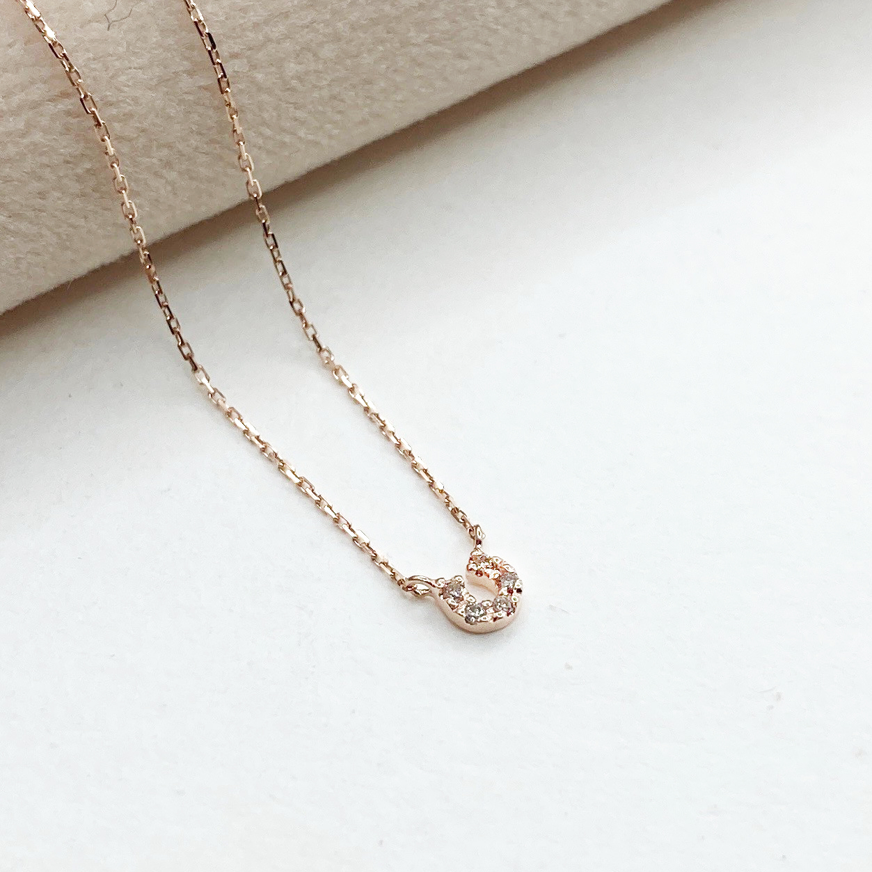 K10 馬蹄形鑽石項鍊