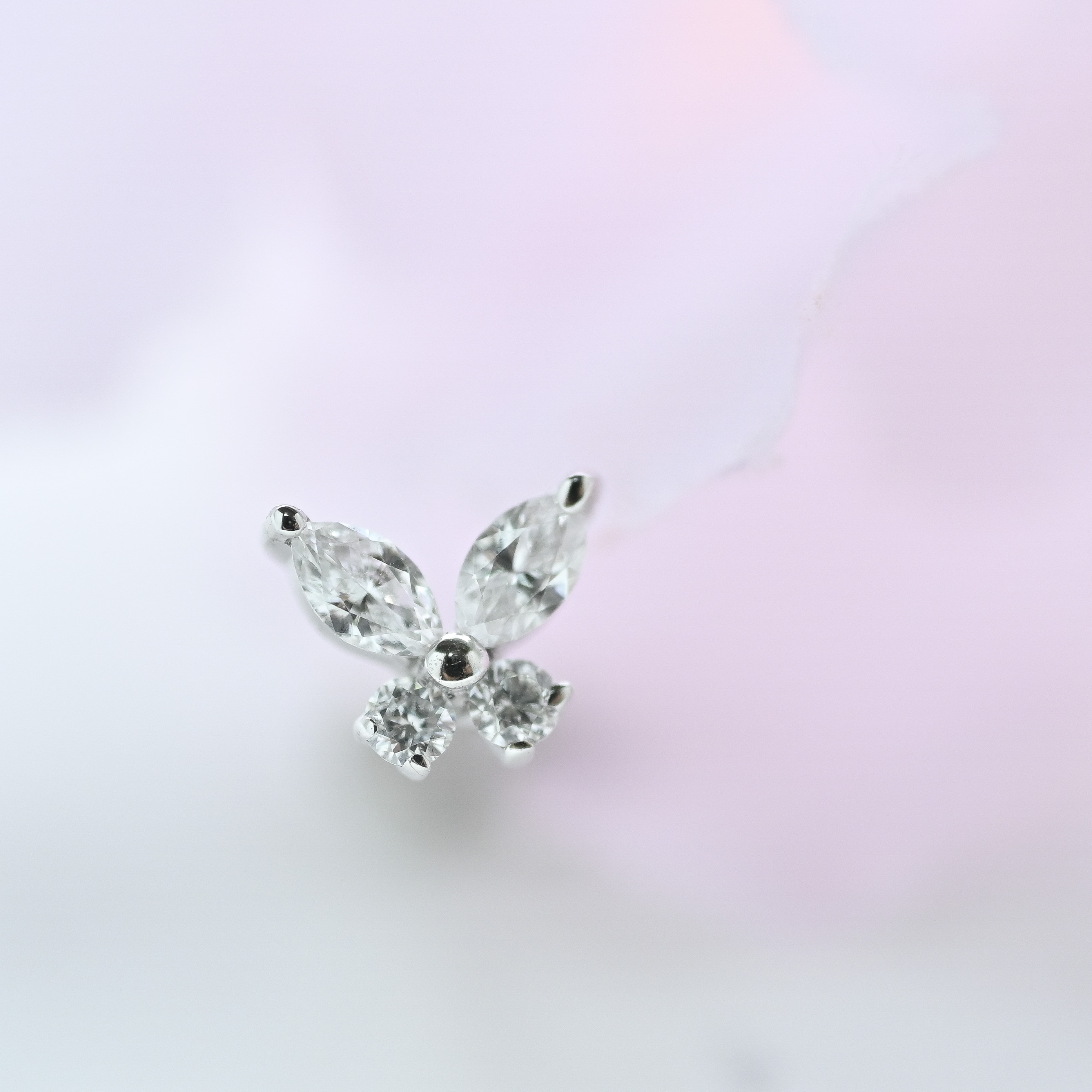 18K Butterfly Diamond Earring