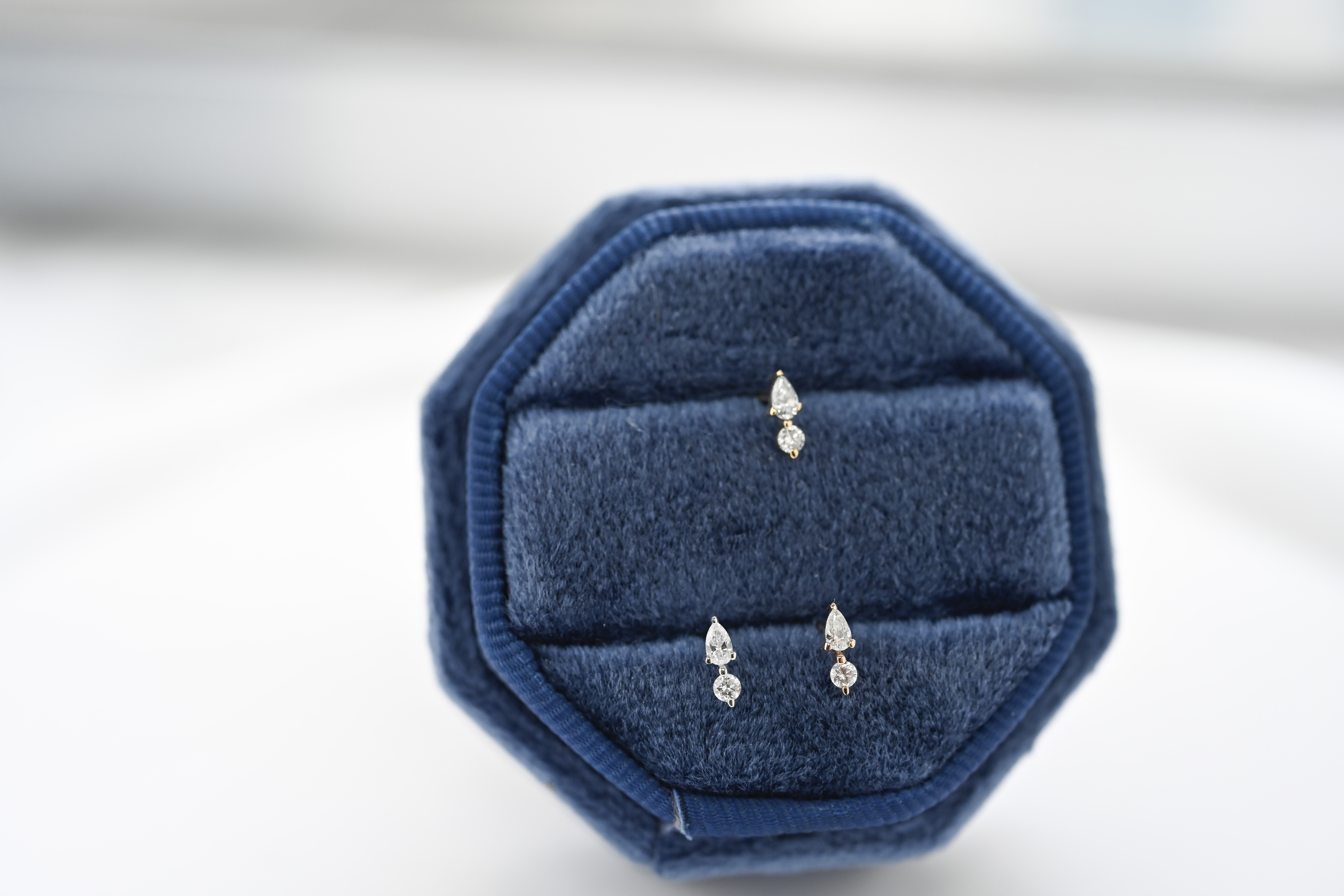 18K Rain Drop Diamond Earring