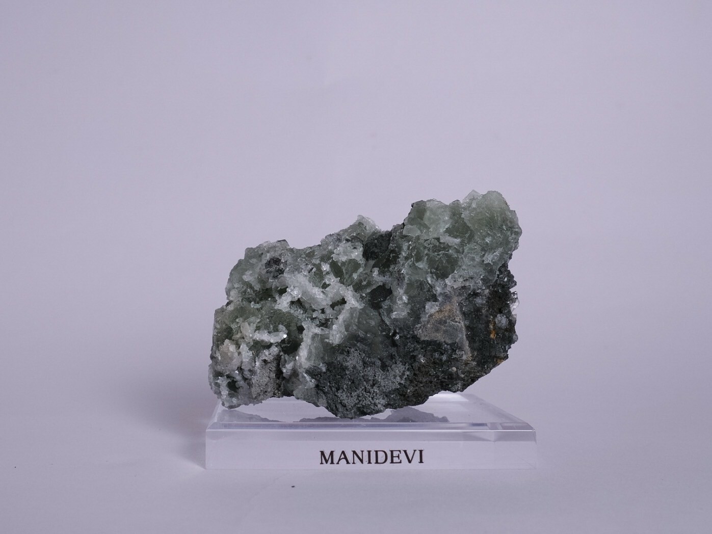 大天使連結礦頻-綠螢石共生方解石  MAGGFM114426