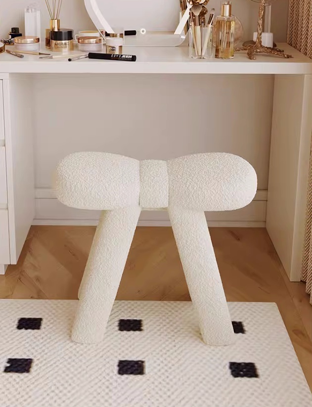 超有氣質的羊羔絨蝴蝶結小椅子