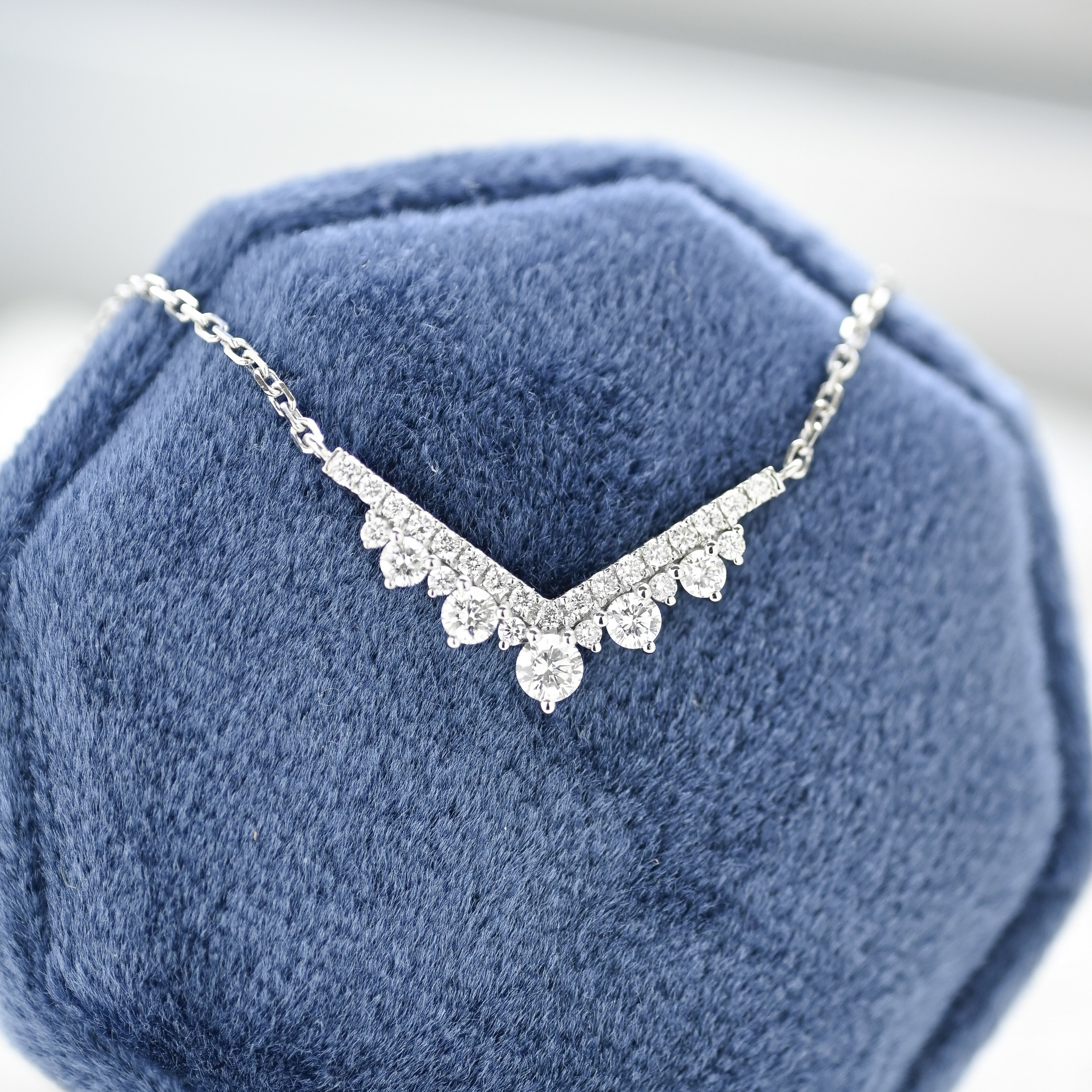 18K Corona Diamond Necklace