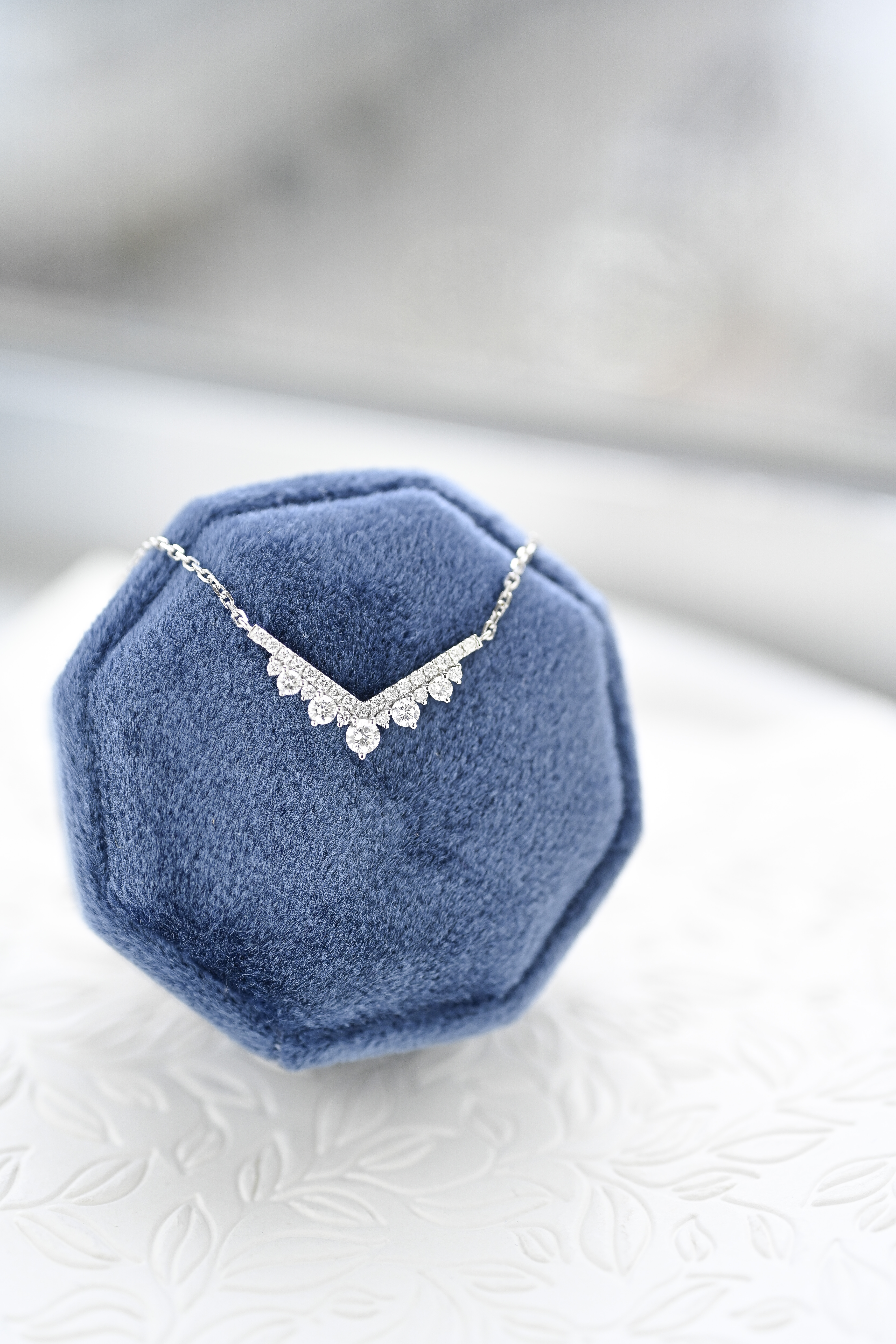 18K Corona Diamond Necklace