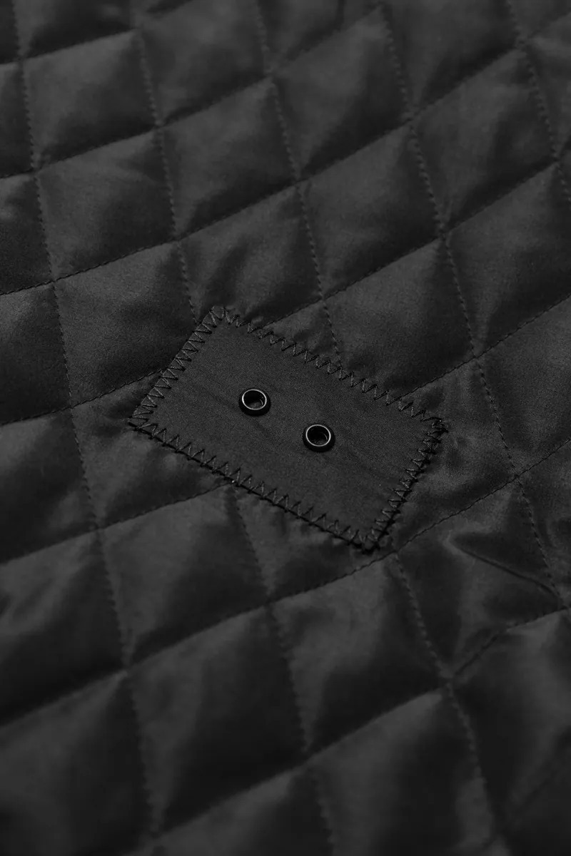 未知領域 Capsule Wardrobe Bag