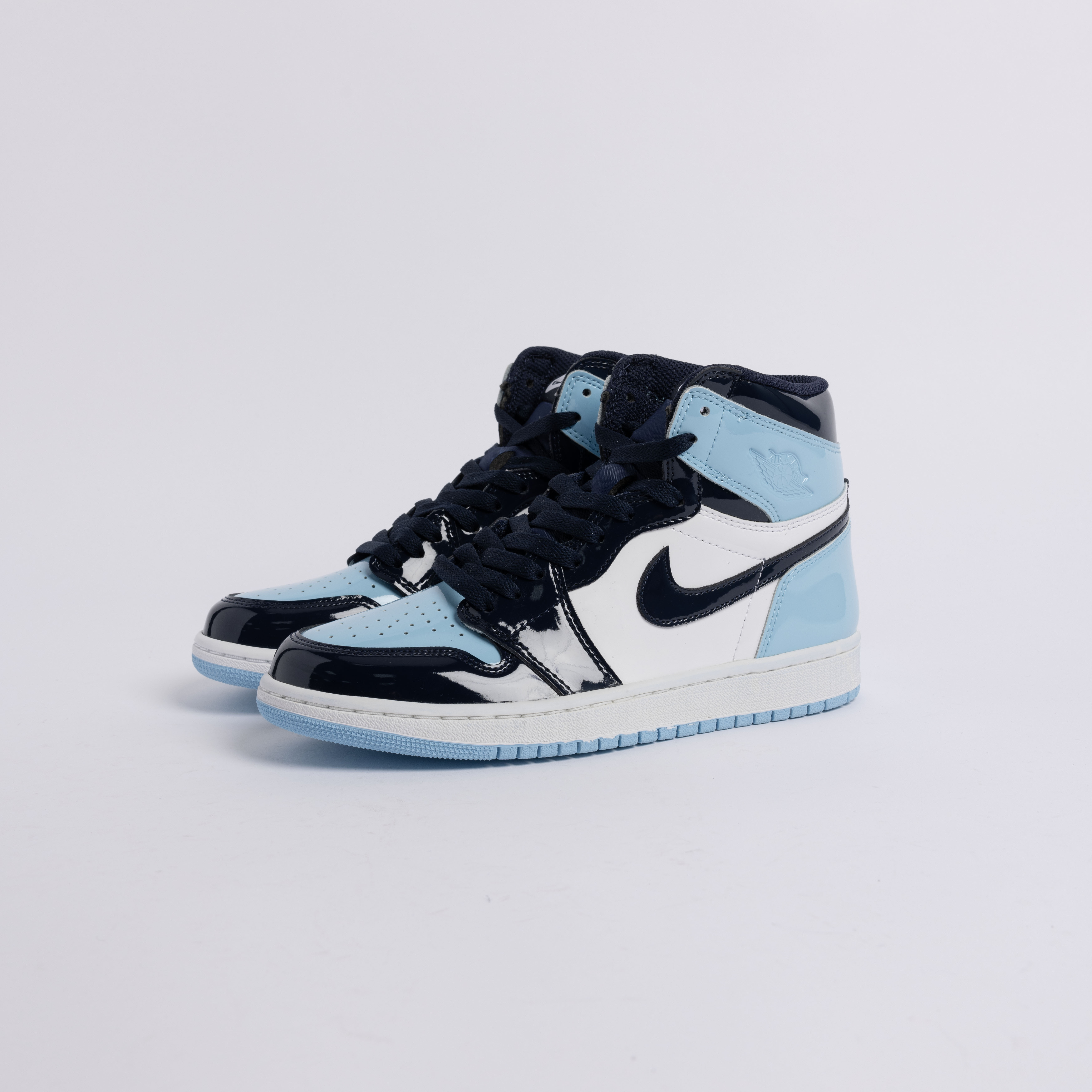 【瑕疵商品64】-(A3b)-WMNS AIR JORDAN 1 RETRO OG "UNC PATENT" 全明星 北卡藍 黑頭-CD0461 401