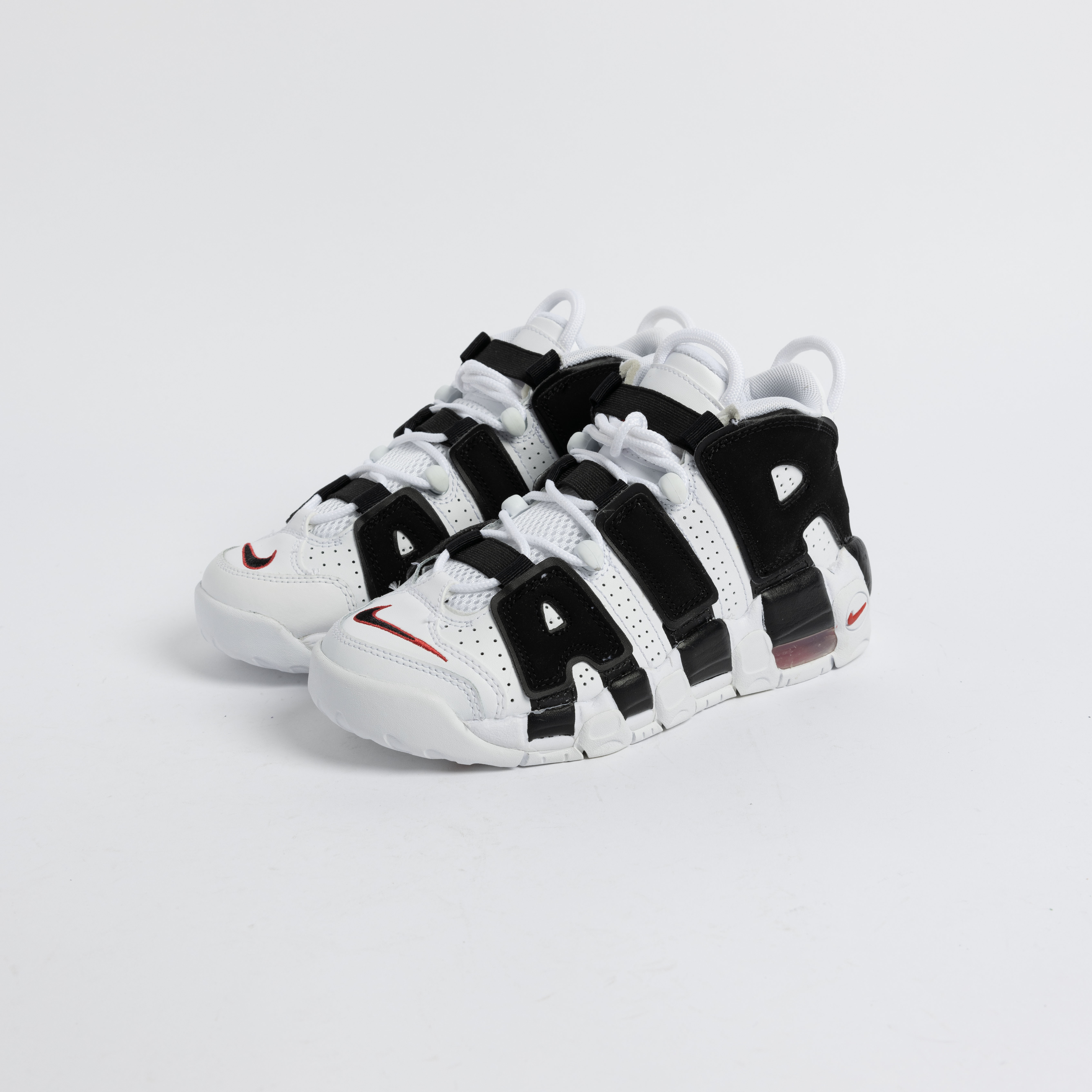 【瑕疵商品68】-(B1c)-NIKE AIR MORE UPTEMPO (GS) 白黑 熊貓-415082 105