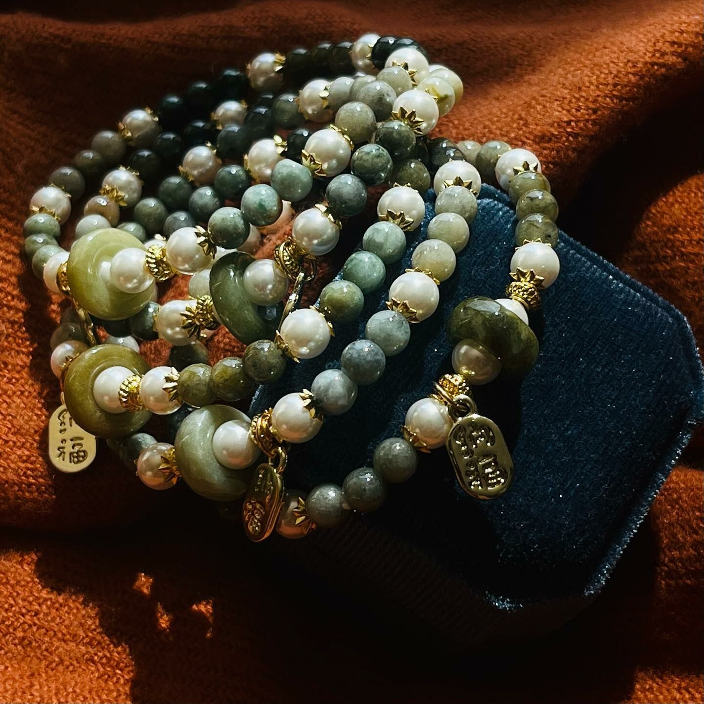 [原石] 天然翡翠+淡水珍珠+招財 水晶手串