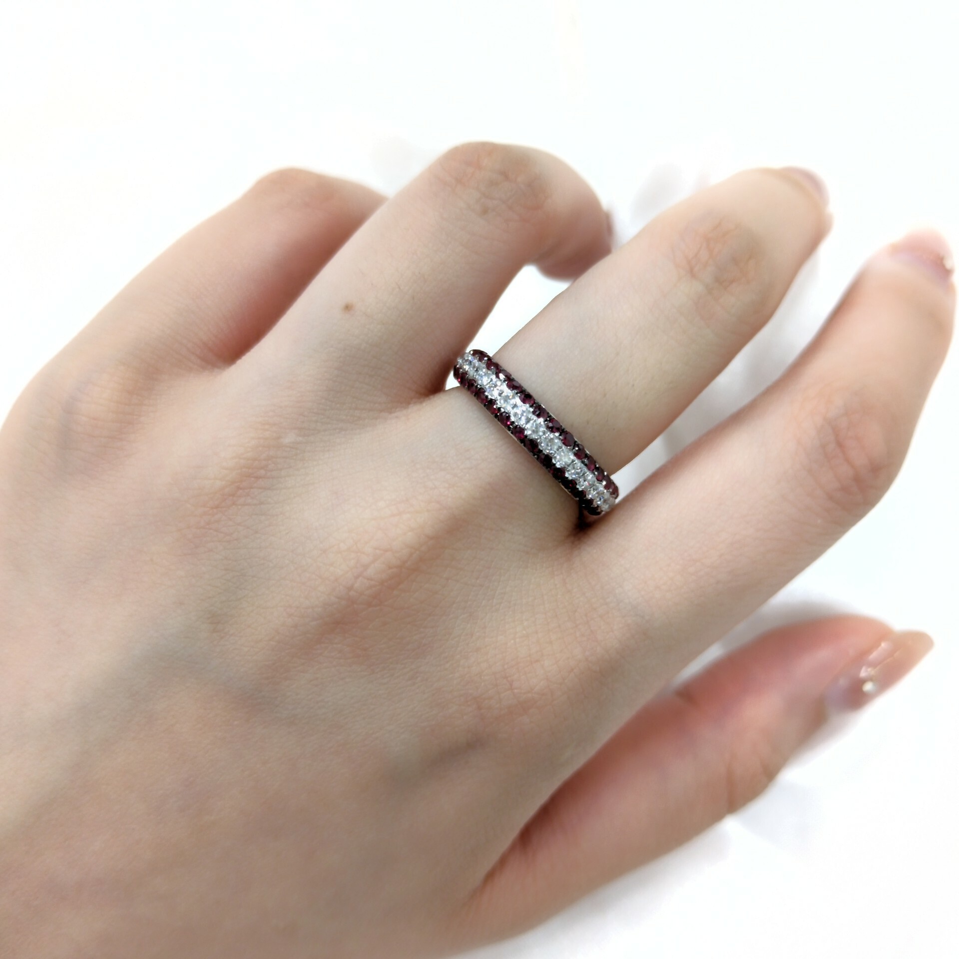 18K Gold 1.08ct Ruby and Diamond Ring