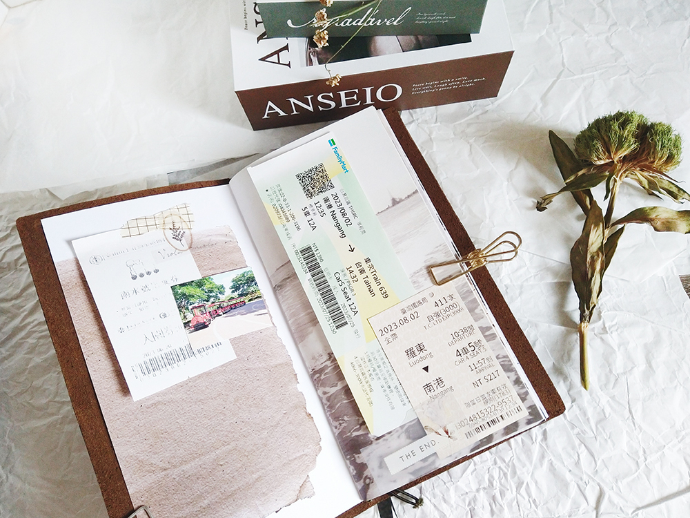 無色綻放．SCRAP BOOK 零碎誌01/02 拼貼本 混和本 TN標準本