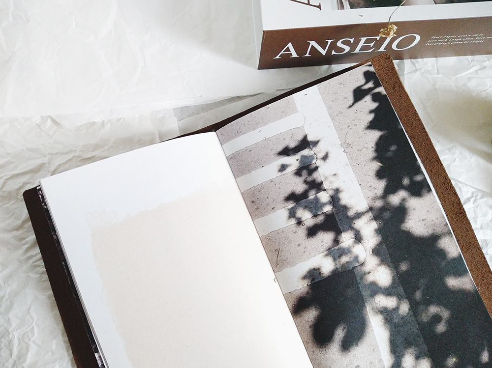 無色綻放．SCRAP BOOK 零碎誌01/02 拼貼本 混和本 TN標準本