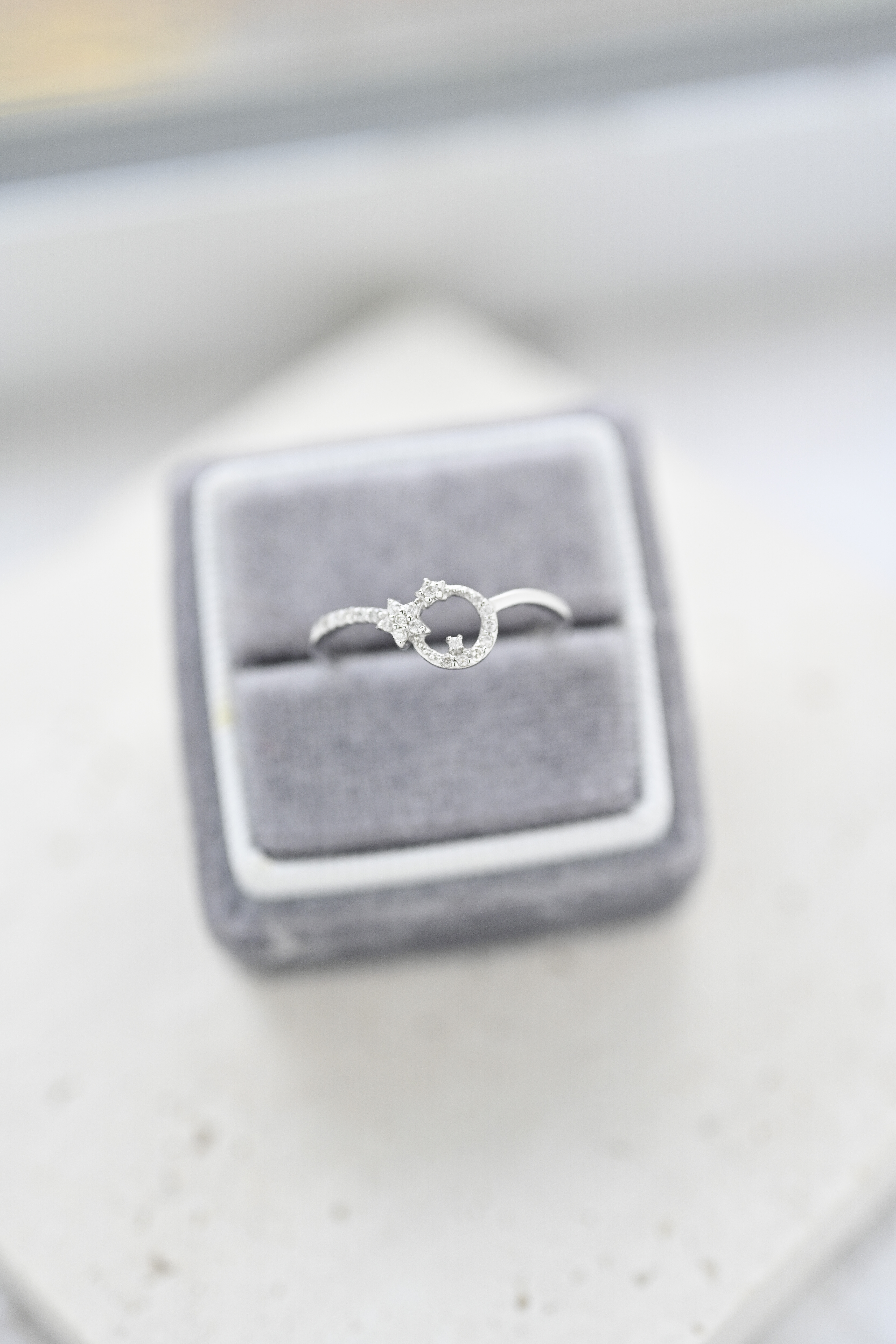 18K Star & Moon Diamond Ring