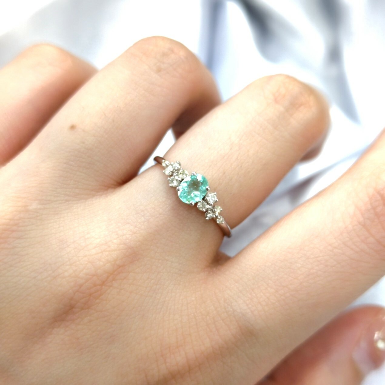 全新18K白金【單粒31份帕拉伊巴碧璽】配11份鑽石戒指