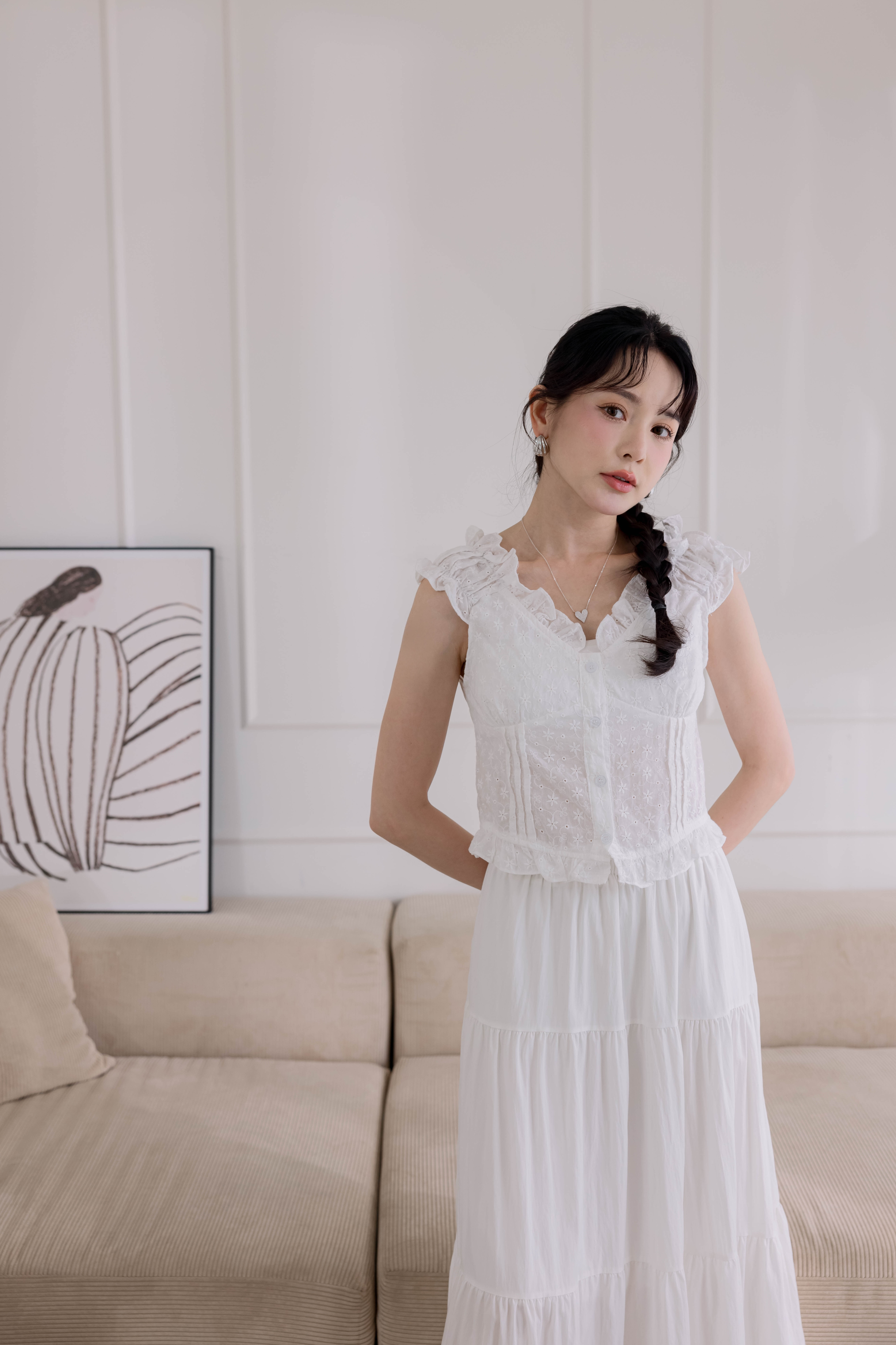 (現貨) 布蕾絲排扣背心B60