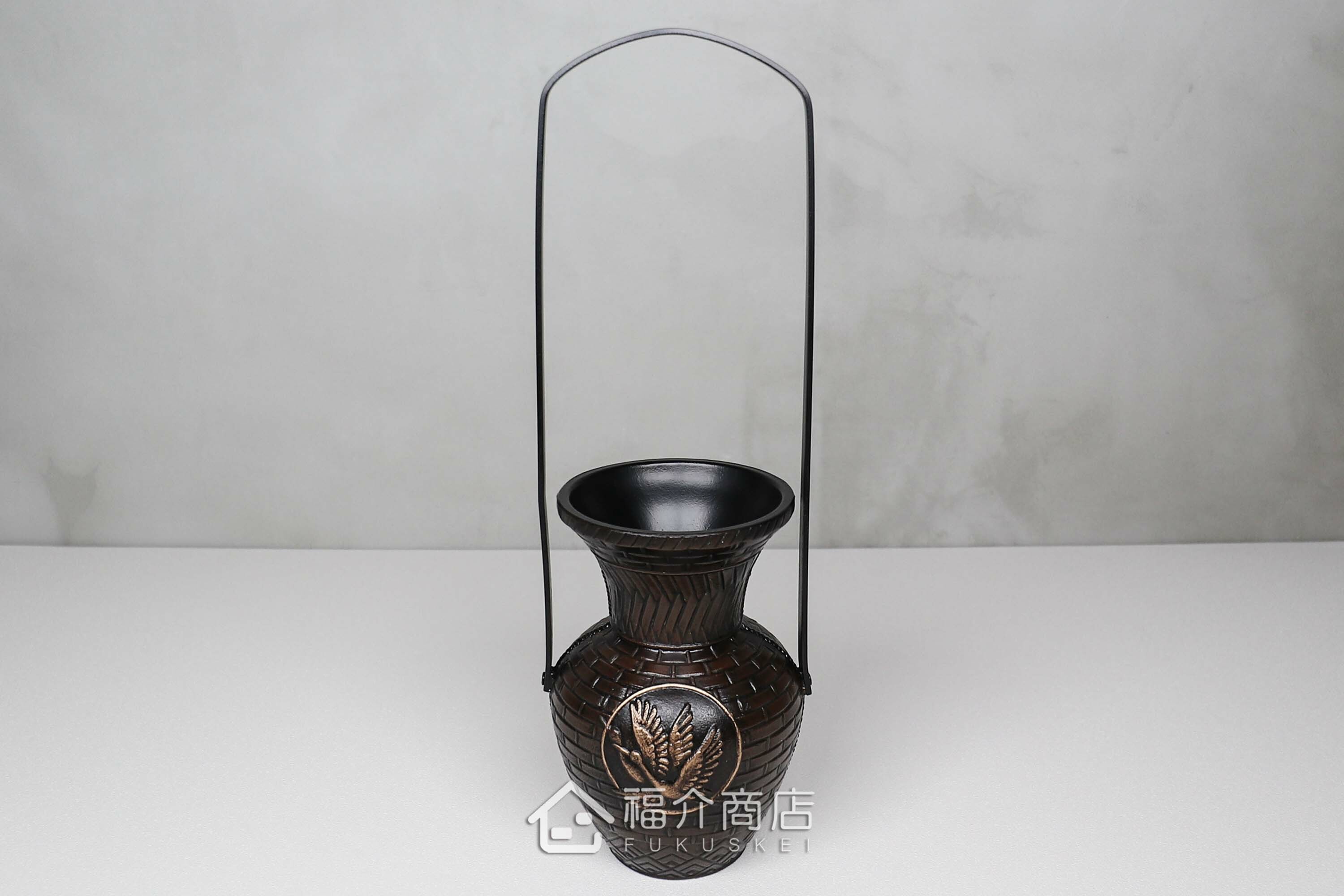 用於插花草或擺設的日本鶴造型花瓶花器