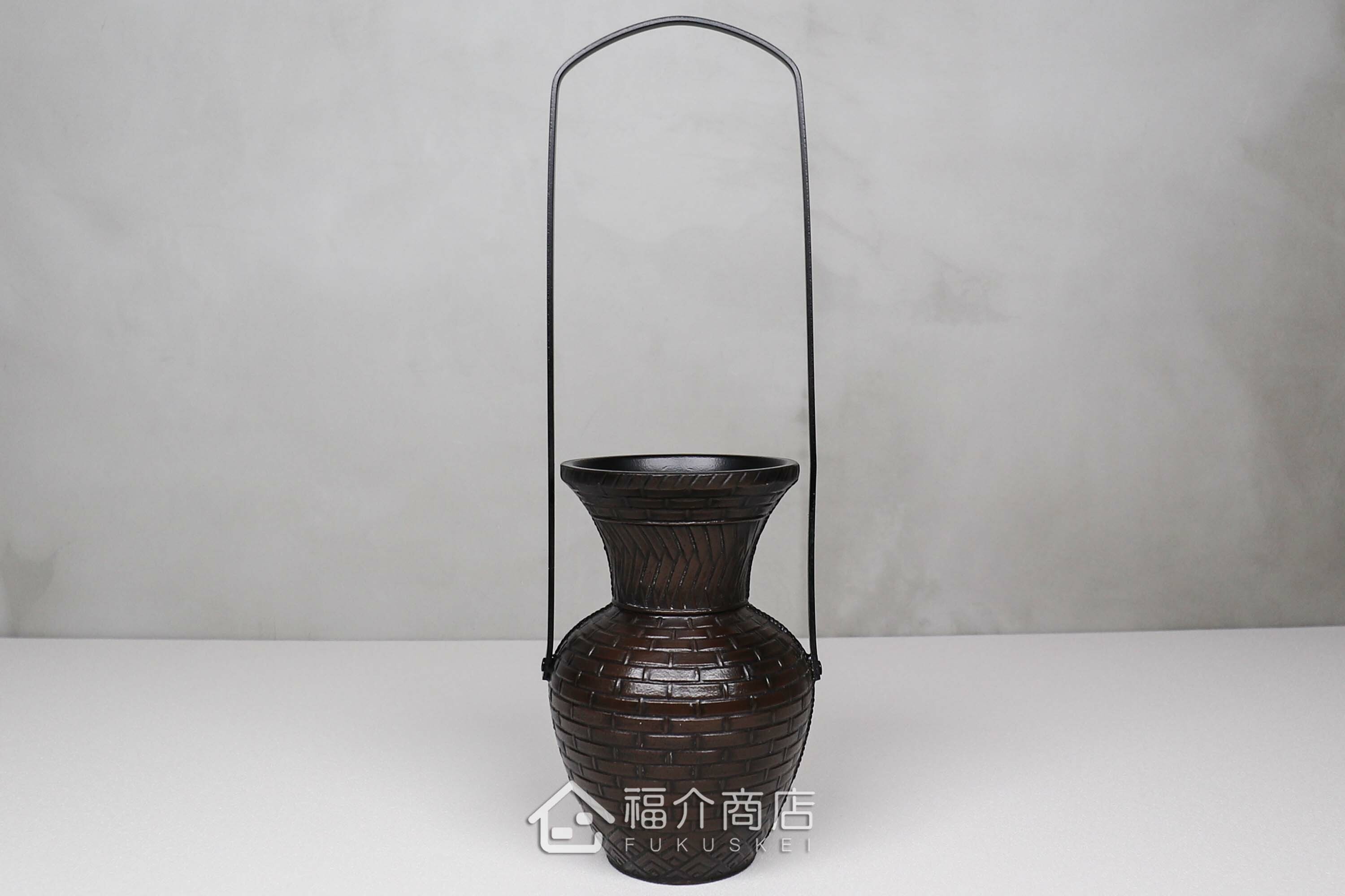 用於插花草或擺設的日本鶴造型花瓶花器